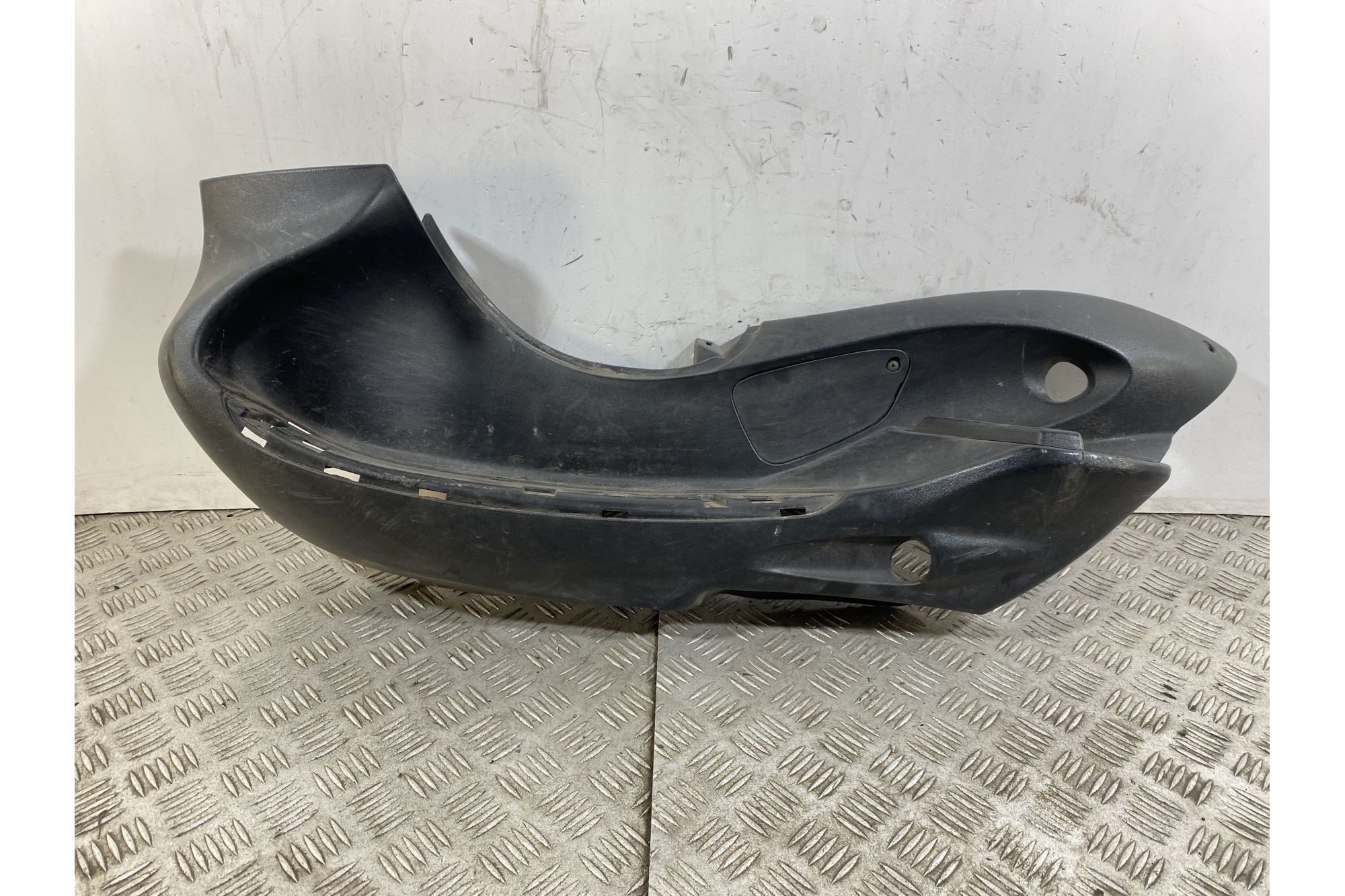 Carena Pedana Poggiapiedi Sinistra Sx Piaggio Beverly 250 dal 2001 al 2010  1746701747538