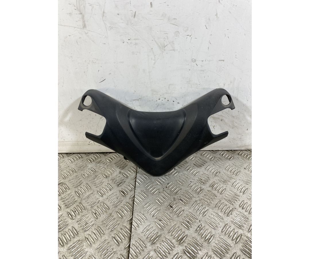 Carena Coprimanubrio Superiore Yamaha Tricity 125 dal 2014 al 2020 1746711266081 Carena Coprimanubrio Superiore Yamaha Tricity 125 dal 2014 al 2020 1746711266081
