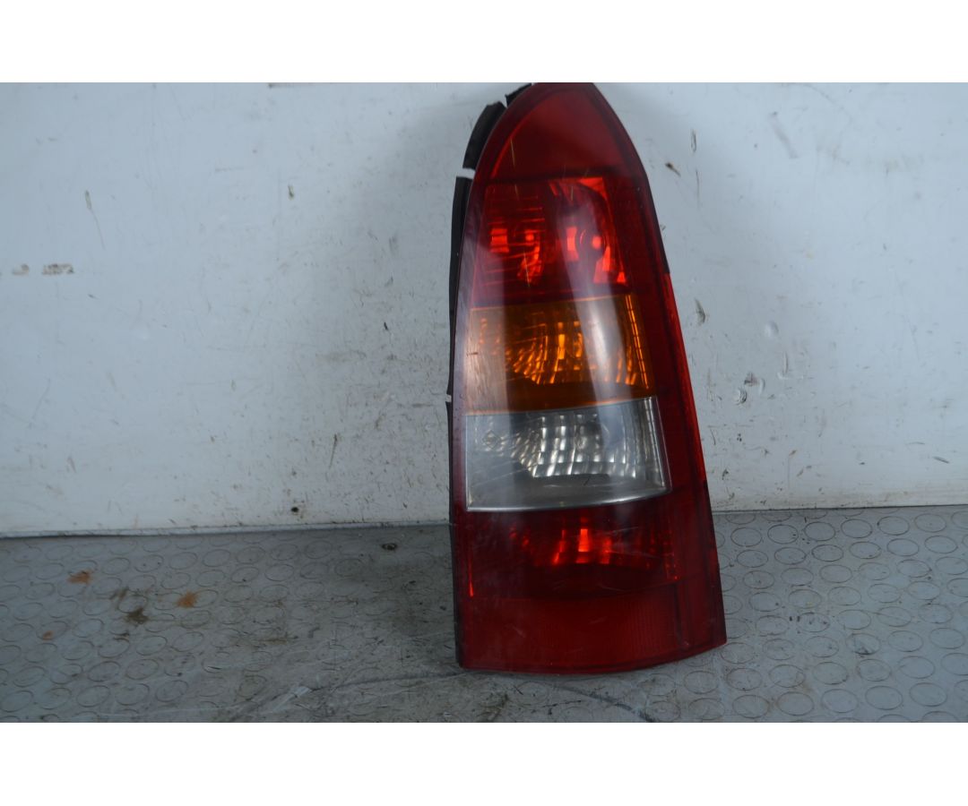 Fanale Stop Posteriore DX Opel Astra G SW Dal 1998 al 2006 Cod 9117211 1746775554339 Fanale Stop Posteriore DX Opel Astra G SW Dal 1998 al 2006 Cod 9117211 1746775554339