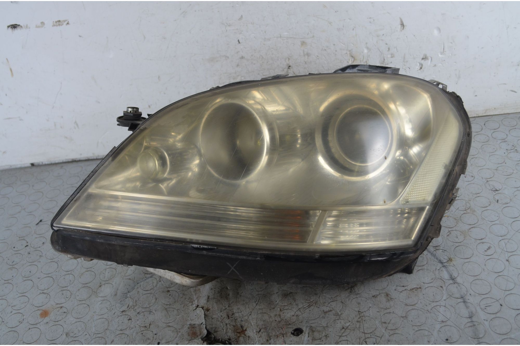 Faro fanale anteriore SX Mercedes Classe ML W164 Dal 2005 al 2012 Cod A1648204761  1746795219713