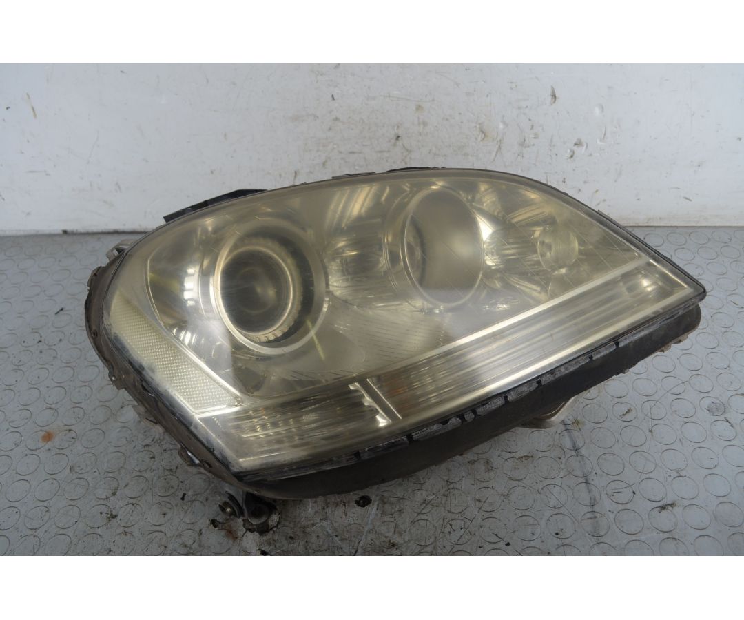 Faro fanale anteriore DX Mercedes Classe ML W64 Dal 2005 al 2012 Cod A1648204861 1746795692059 Faro fanale anteriore DX Mercedes Classe ML W64 Dal 2005 al 2012 Cod A1648204861 1746795692059