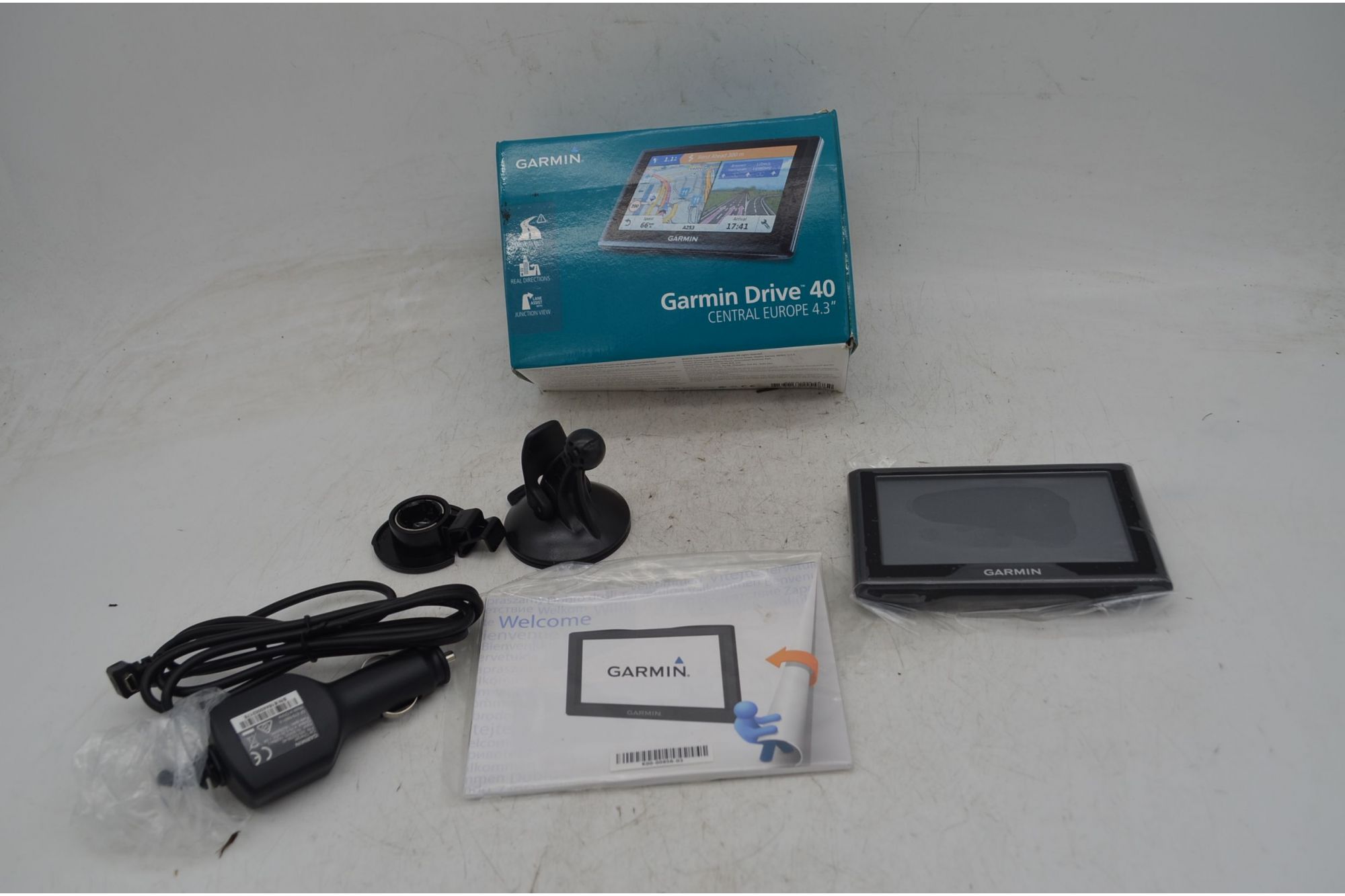 Navigatore satellitare Garmin Drive 40  1747059802016