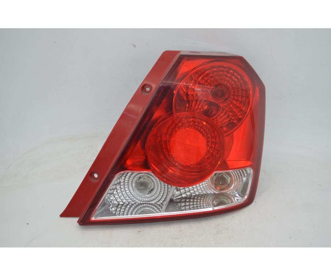 Fanale Stop Posteriore DX Chevrolet Kalos Dal 2002 al 2008 Cod 96540269 1747118933293 Fanale Stop Posteriore DX Chevrolet Kalos Dal 2002 al 2008 Cod 96540269 1747118933293