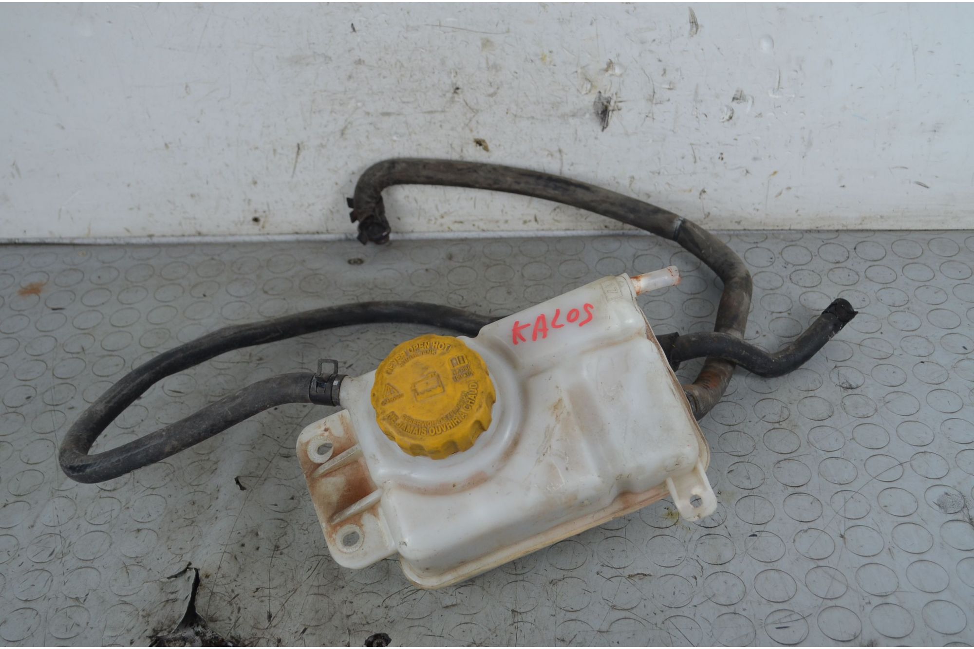 Vaschetta Acqua Radiatore Chevrolet Kalos Dal 2002 al 2008 Cod 96817343  1747130128554