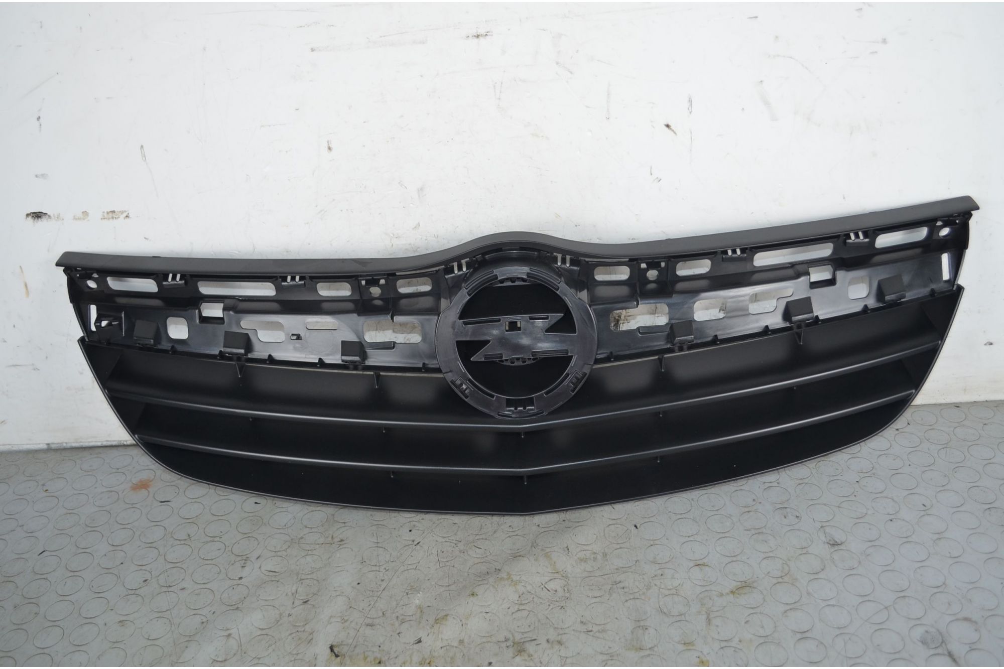 Griglia radiatore Opel Agila B Dal 2008 al 2016 Cod 93195549  1747142945132
