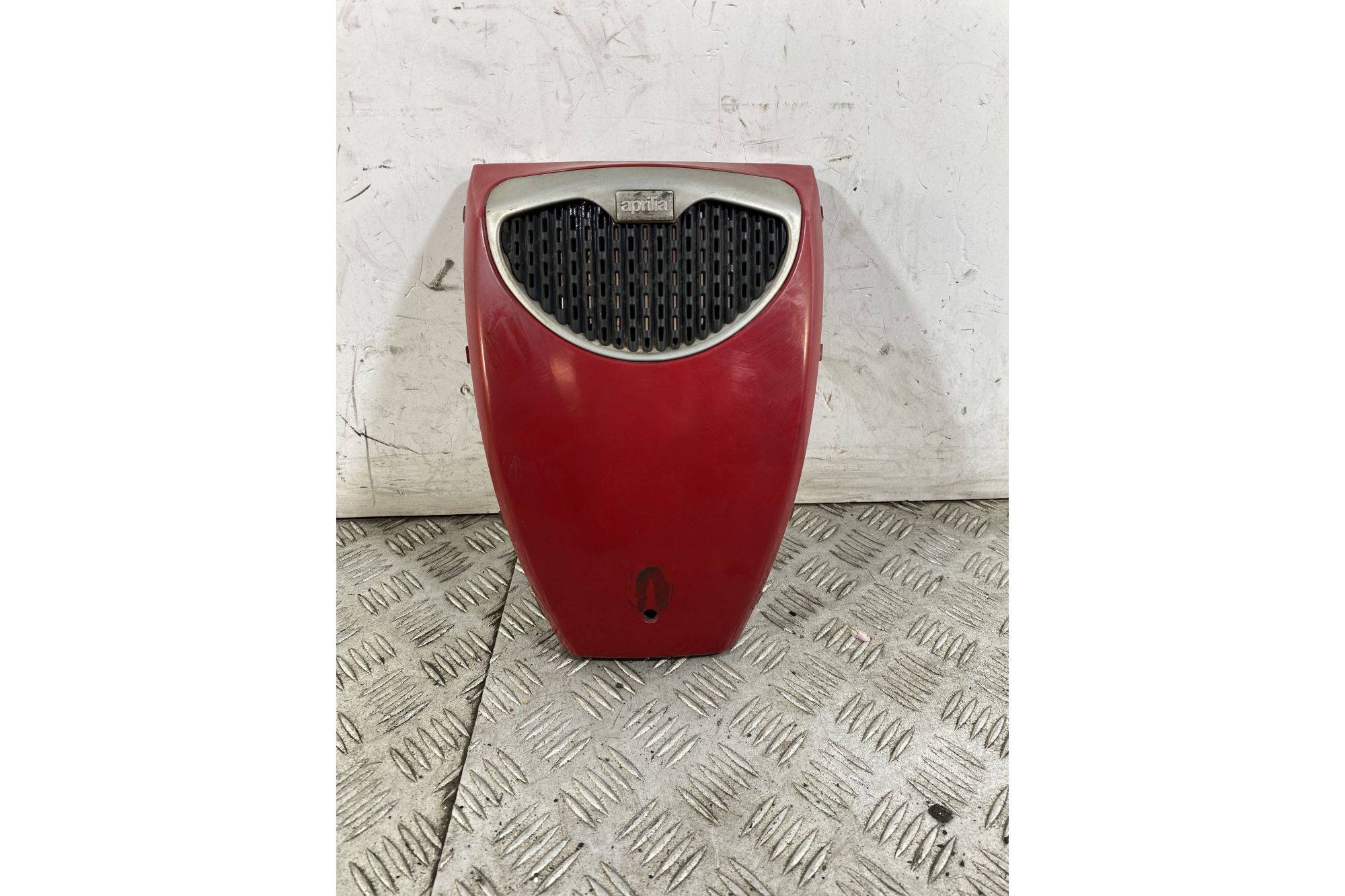Carena Scudetto Anteriore Aprilia Scarabeo 50 / 100 4T dal 2007 al 2019  1747145753642