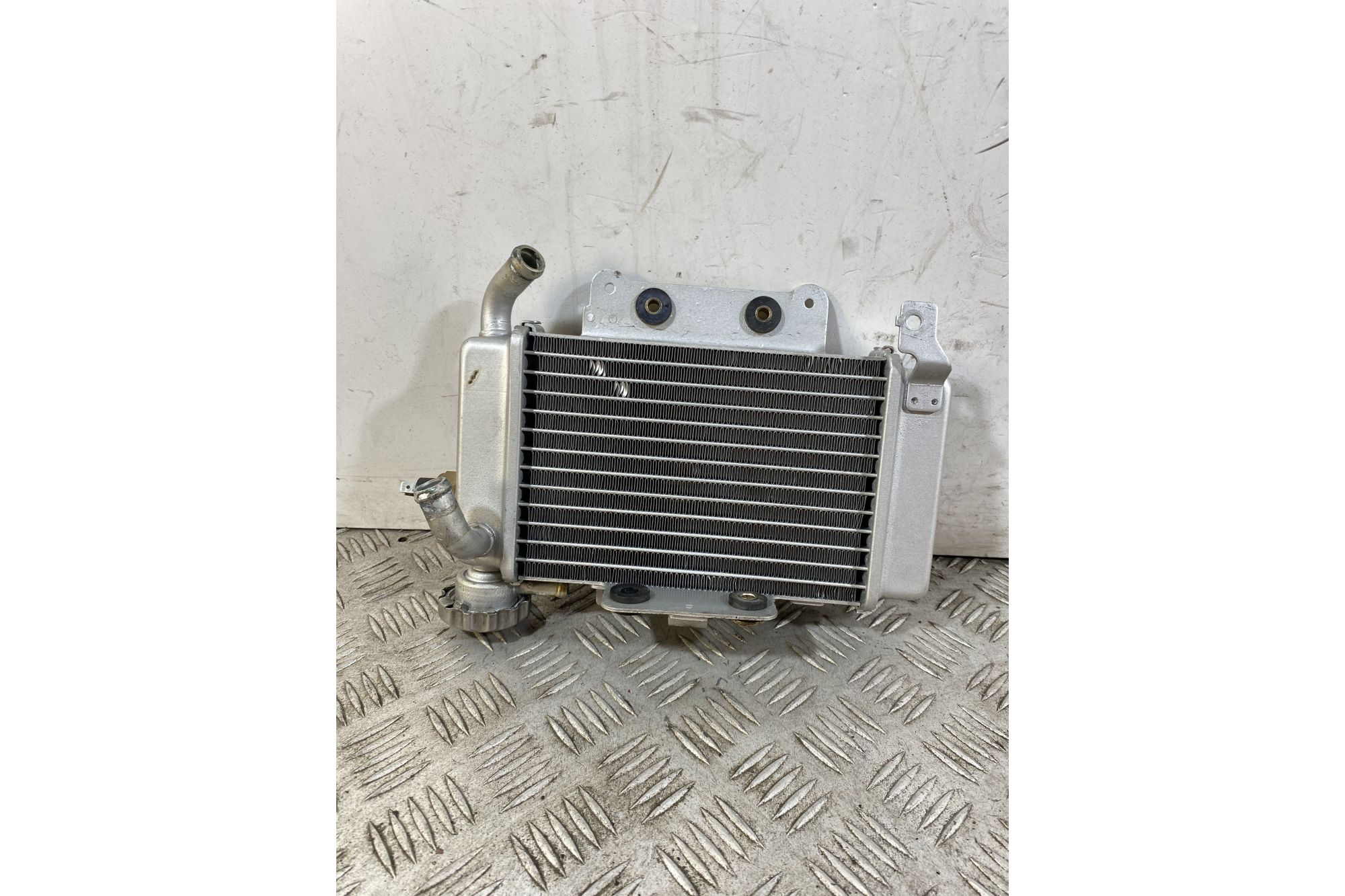 Radiatore Benelli Caffènero 125 dal 2011 al 2016  1747206079025