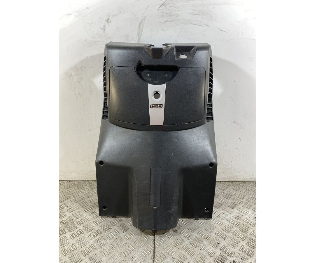 Carena Retroscudo Benelli Caffènero 125 dal 2011 al 2016 1747208513978 Carena Retroscudo Benelli Caffènero 125 dal 2011 al 2016 1747208513978