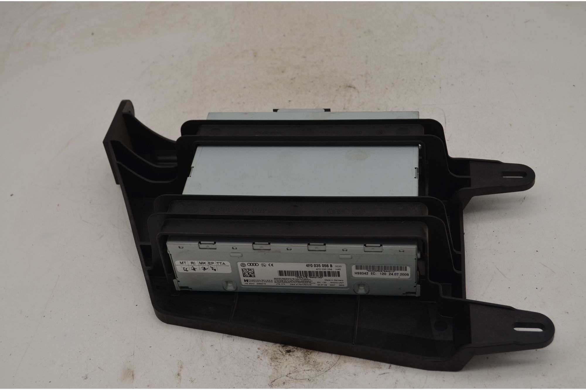 Centralina Autoradio Audi A6 C6 Dal 2004 al 2012 Cod 4F0035056B  1747215521744
