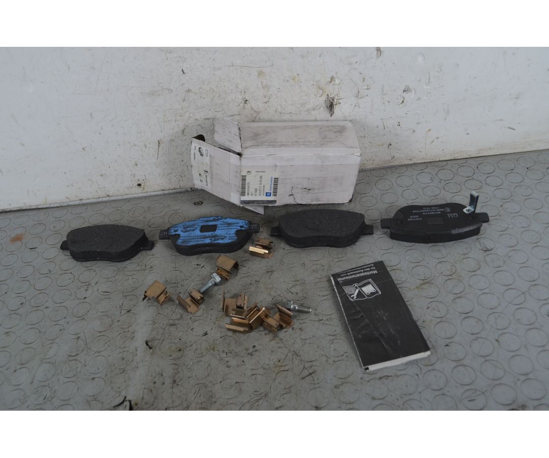 Pastiglie freno anteriori Opel Corsa D 1.3 diesel Dal 2006 al 2014 Cod 93169175 1747293223684 Pastiglie freno anteriori Opel Corsa D 1.3 diesel Dal 2006 al 2014 Cod 93169175 1747293223684