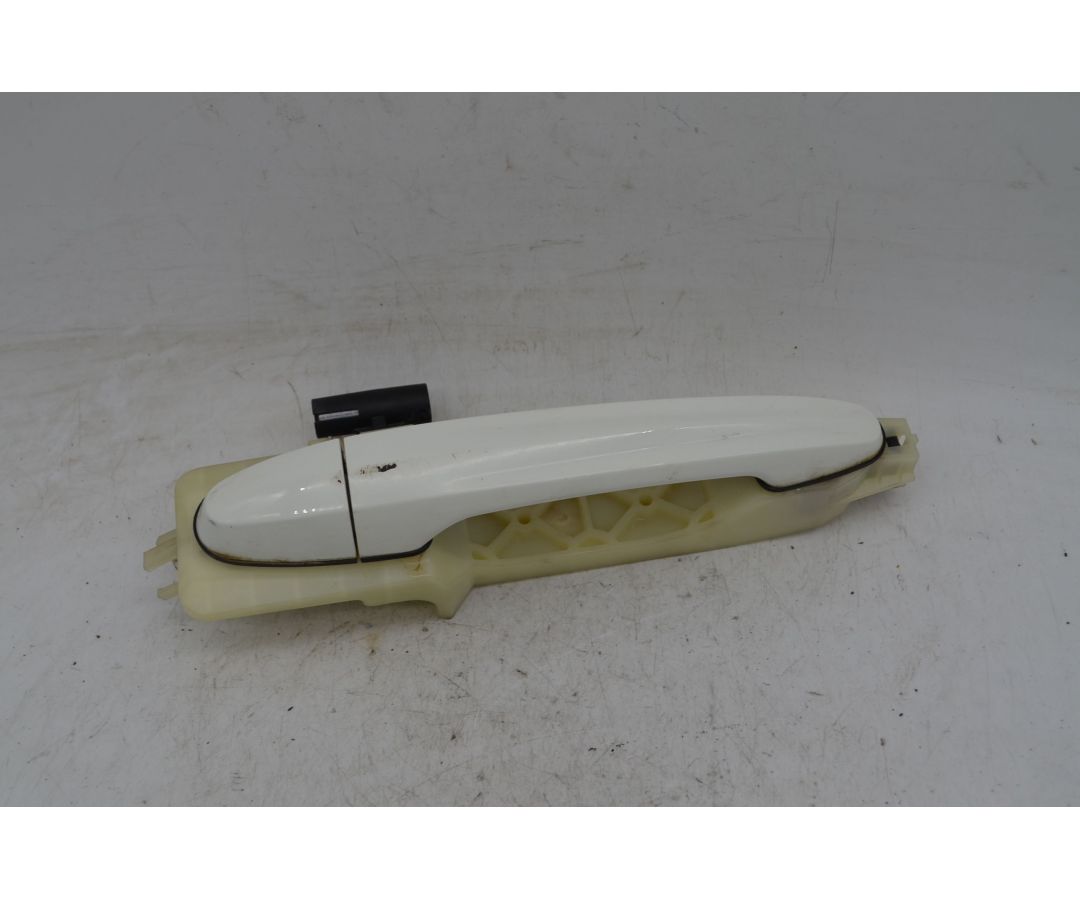 Maniglia Esterna Anteriore DX SsangYong Korando Dal 2010 al 2016 Cod 7344134000ACG 1747293309401 Maniglia Esterna Anteriore DX SsangYong Korando Dal 2010 al 2016 Cod 7344134000ACG 1747293309401