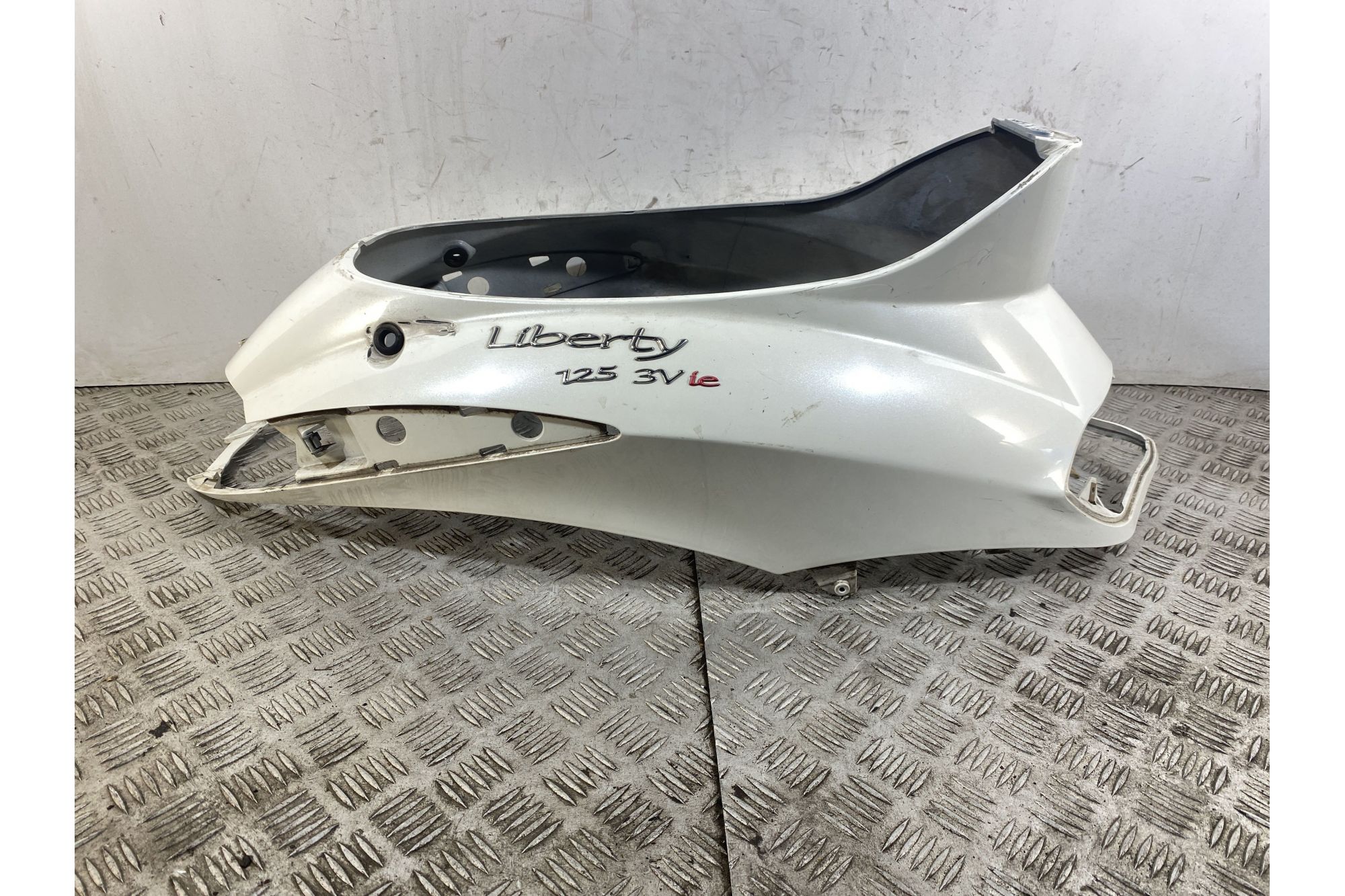 Carena Codone Posteriore Piaggio Liberty 150 3V dal 2013 al 2015  1747294725705