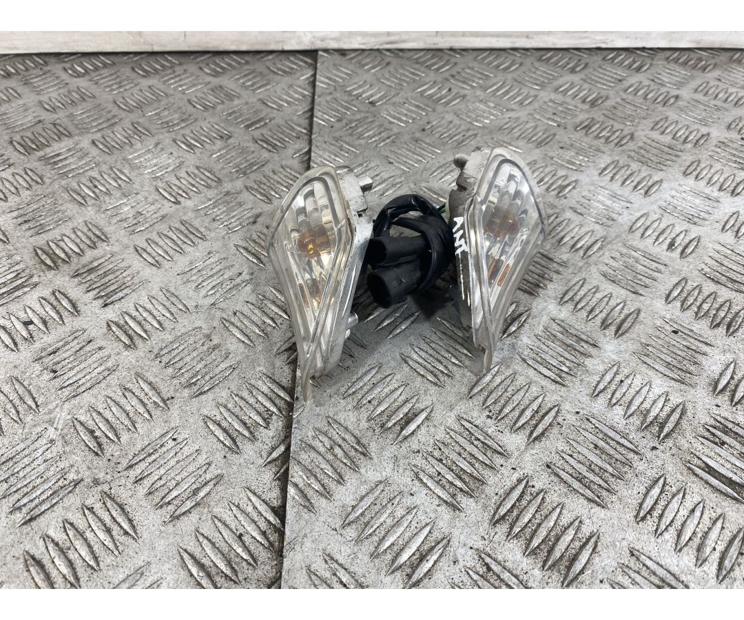 Coppia Frecce Anteriori Benelli Caffènero 125 dal 2011 al 2016 1747303646847 Coppia Frecce Anteriori Benelli Caffènero 125 dal 2011 al 2016 1747303646847