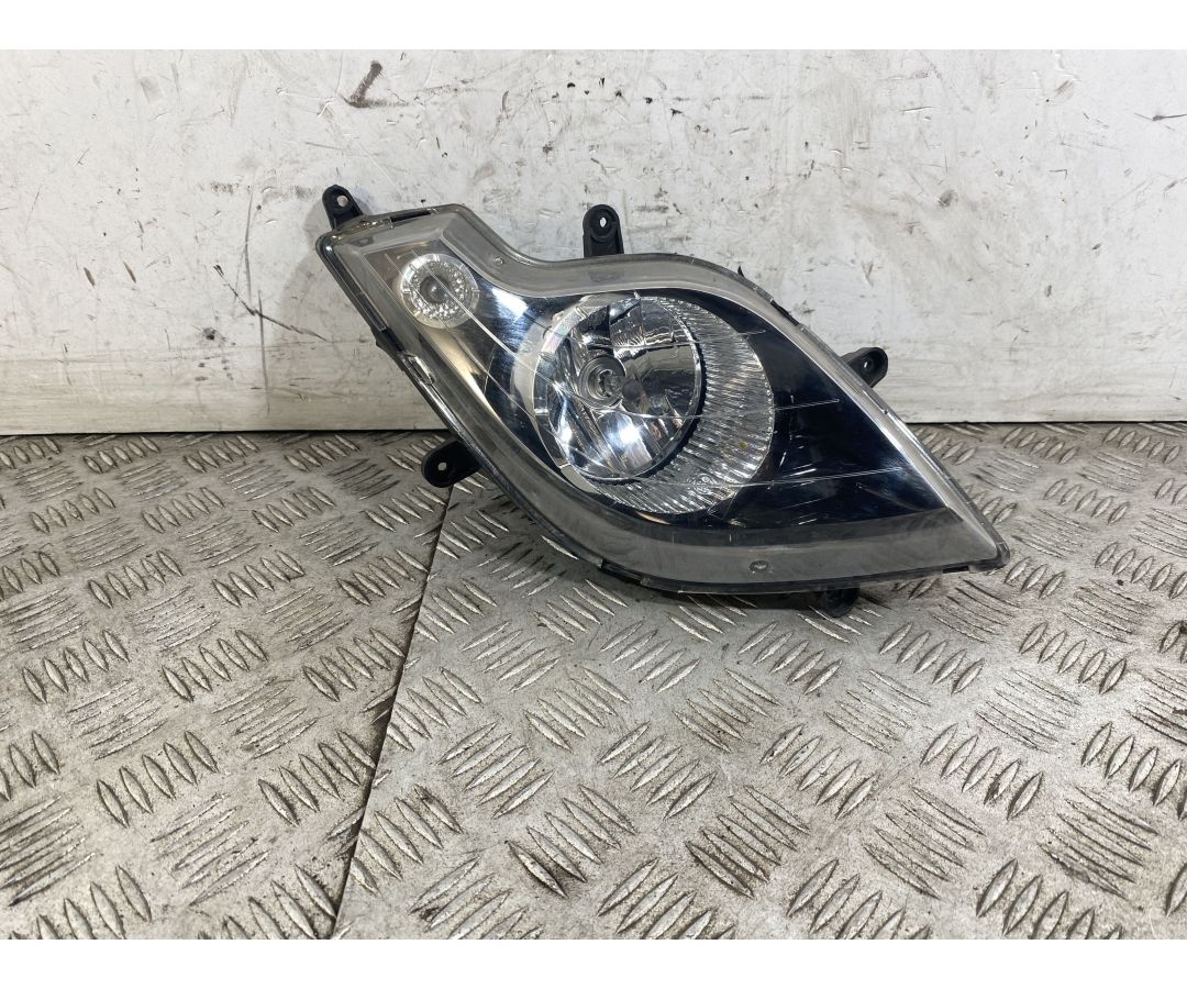 Faro Fanale Anteriore Destro Dx Benelli Caffènero 125 dal 2011 al 2016 1747311191162 Faro Fanale Anteriore Destro Dx Benelli Caffènero 125 dal 2011 al 2016 1747311191162