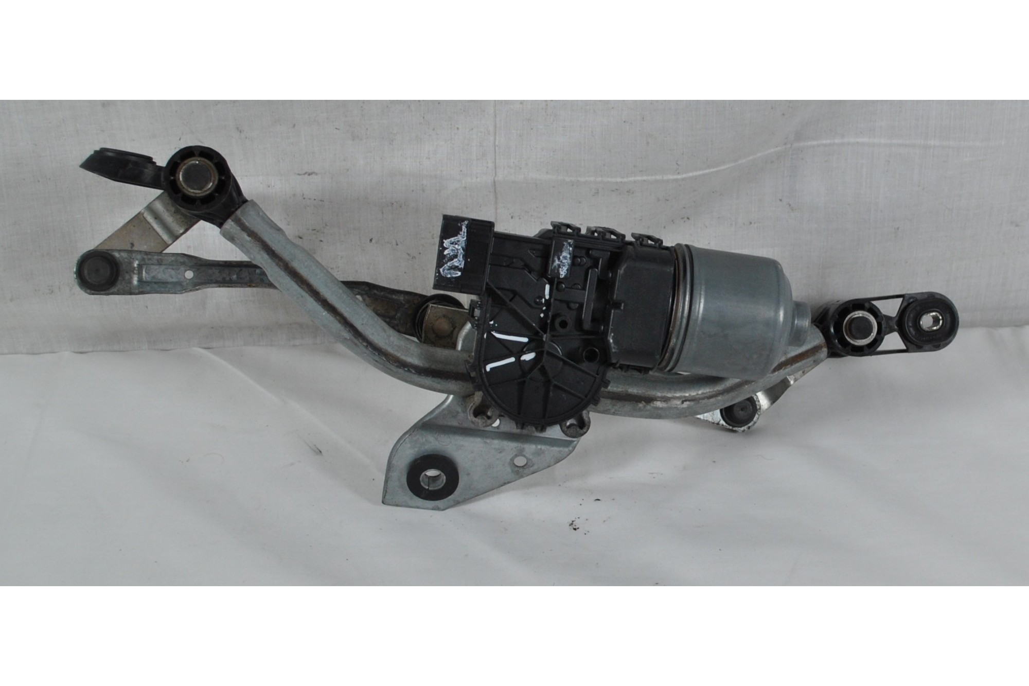 Motorino tergicristallo anteriore Renault Twingo Dal 2007 al 2014 cod.3397020812  1621842046620