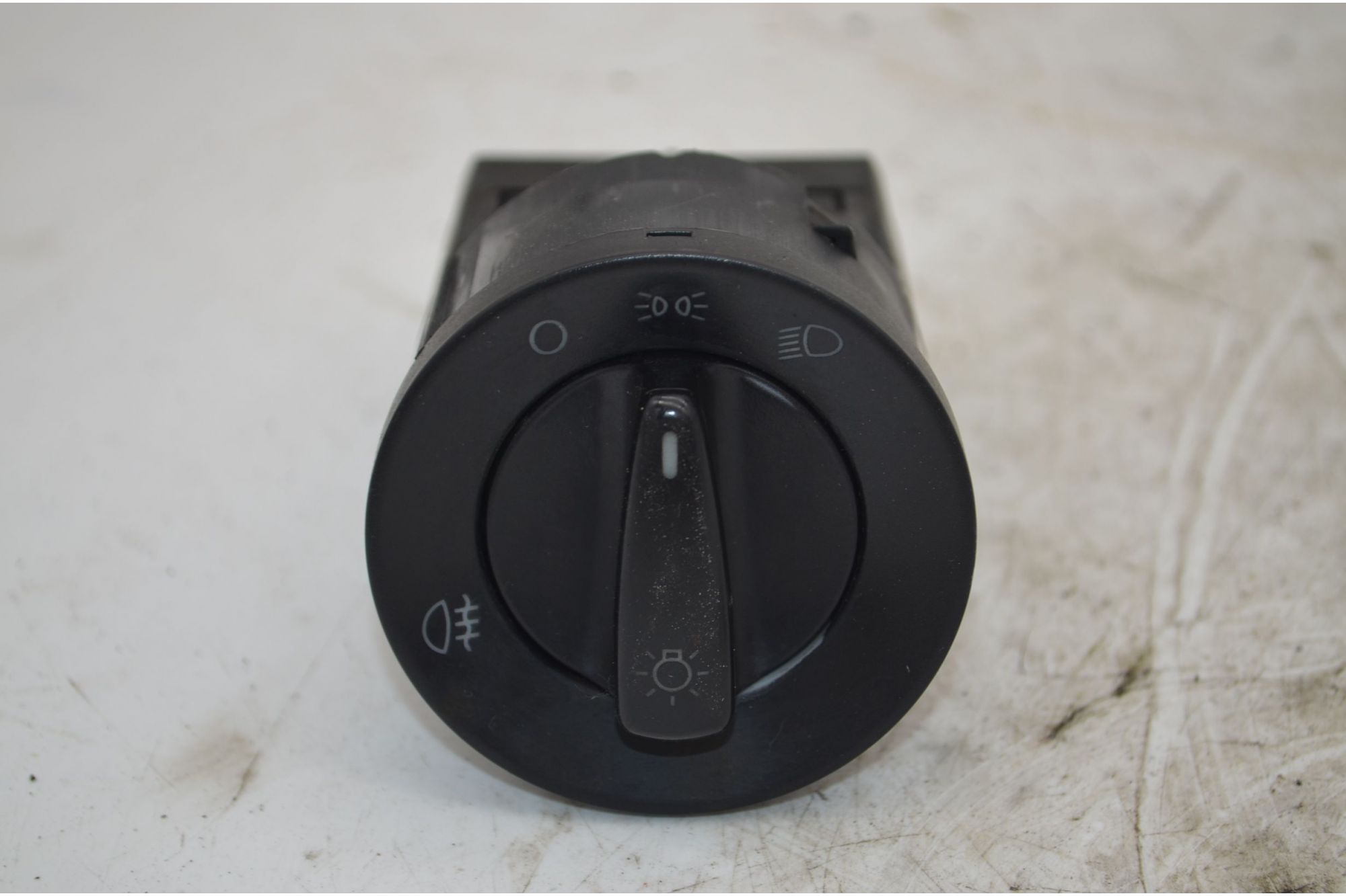Pulsantiera comando luci Volkswagen Golf IV Dal 1997 al 2006 Cod BK71C0941531  1747378015524