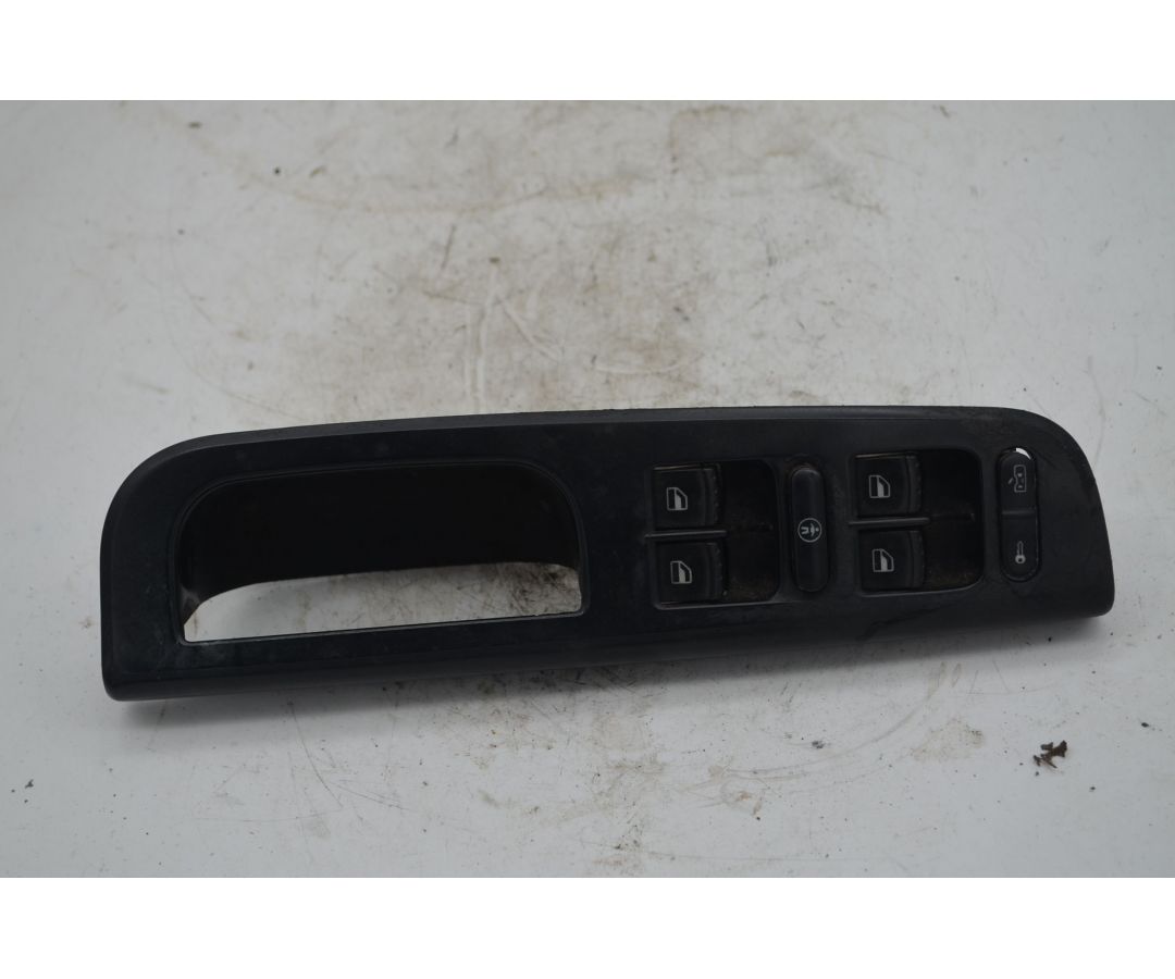 Pulsantiera alzacristalli anteriore SX Volkswagen Golf IV Dal 1997 al 2006 Cod J4959857 1747382224851 Pulsantiera alzacristalli anteriore SX Volkswagen Golf IV Dal 1997 al 2006 Cod J4959857 1747382224851