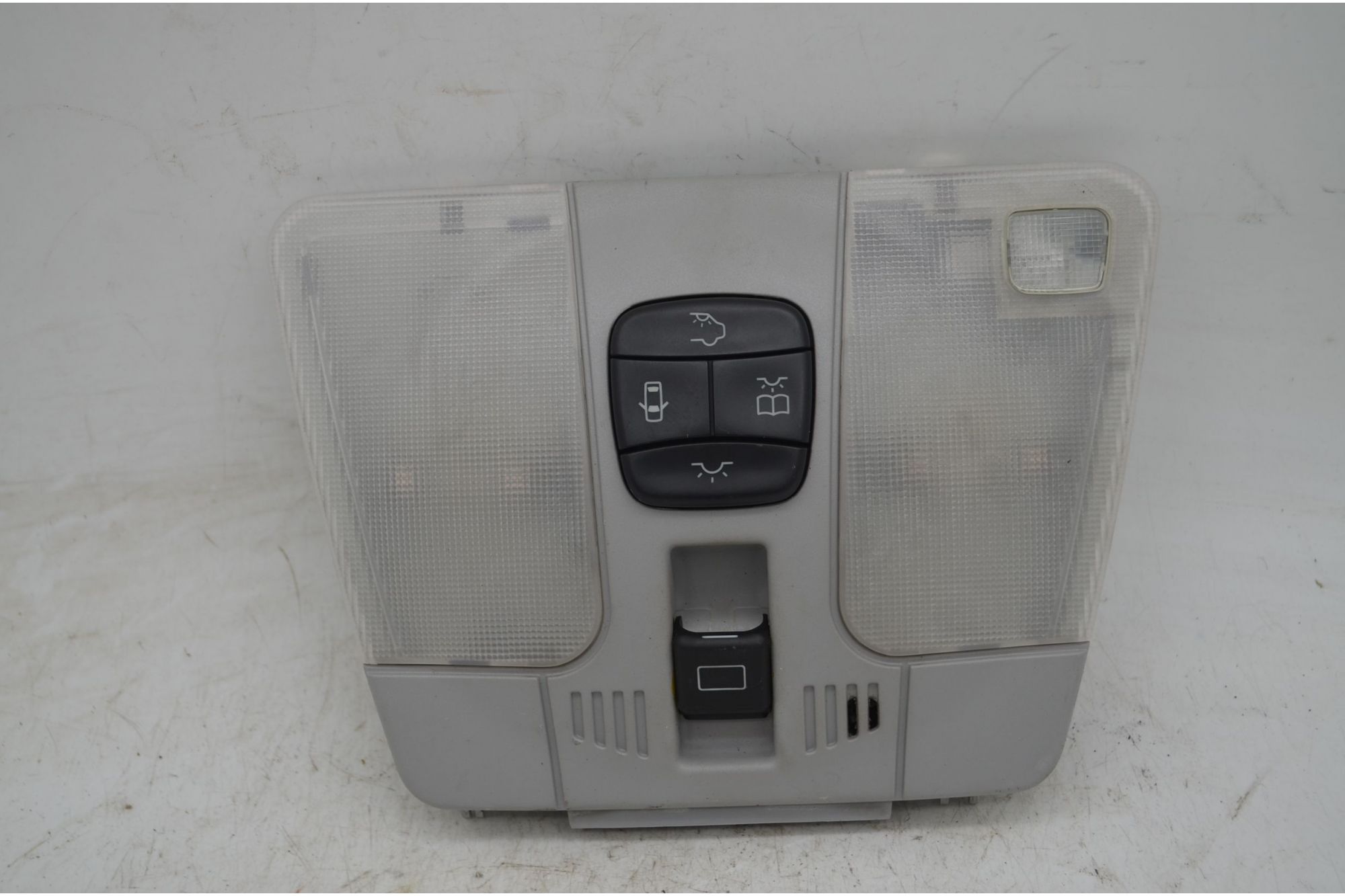 Plafoniera luce interna Mercedes Classe E W210 Dal 995 al 2002 Cod A2088203601  1747382771294