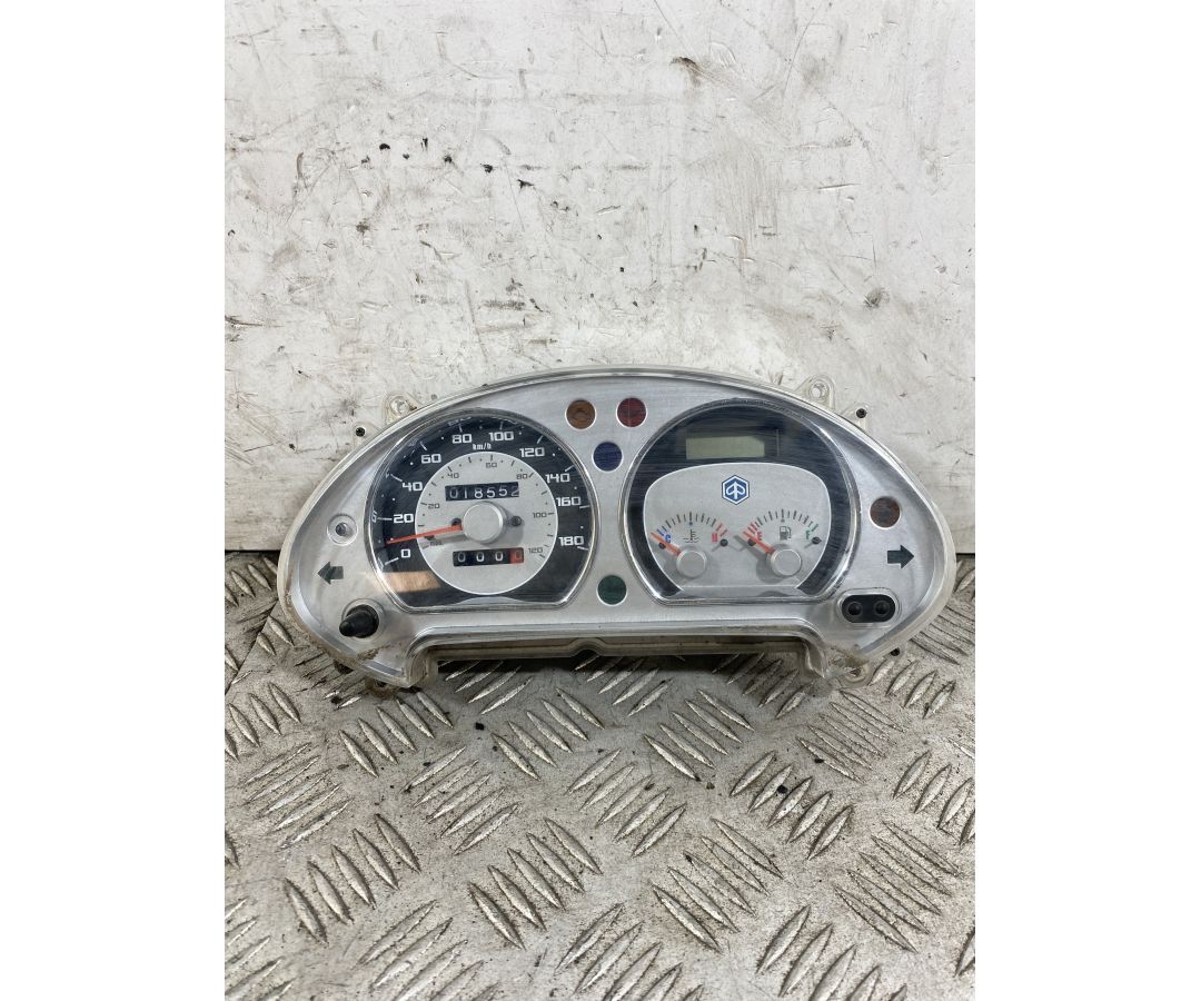 Strumentazione Contachilometri Piaggio Beverly Tourer 300 dal 2009 al 2011 KM 018552 1747382893088 Strumentazione Contachilometri Piaggio Beverly Tourer 300 dal 2009 al 2011 KM 018552 1747382893088
