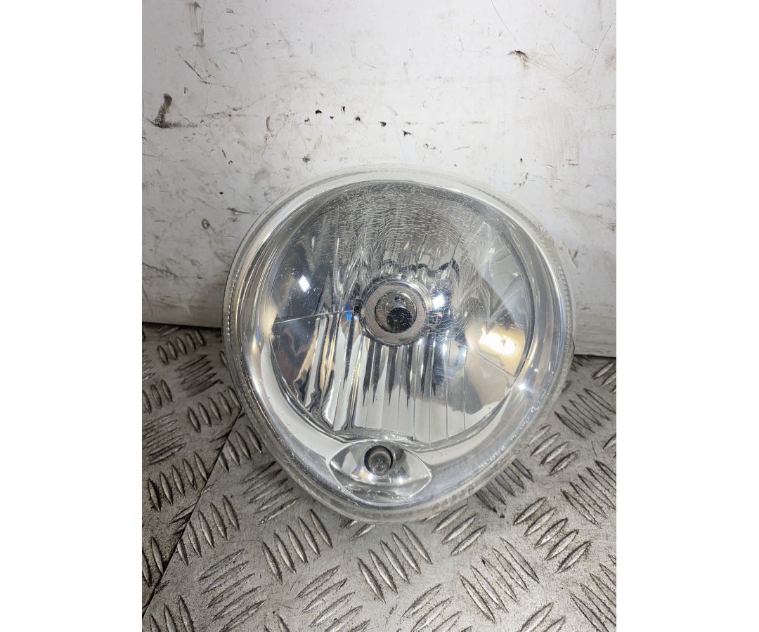 Faro Fanale Anteriore Piaggio Beverly 500 dal 2002 al 2006 1747385571129 Faro Fanale Anteriore Piaggio Beverly 500 dal 2002 al 2006 1747385571129