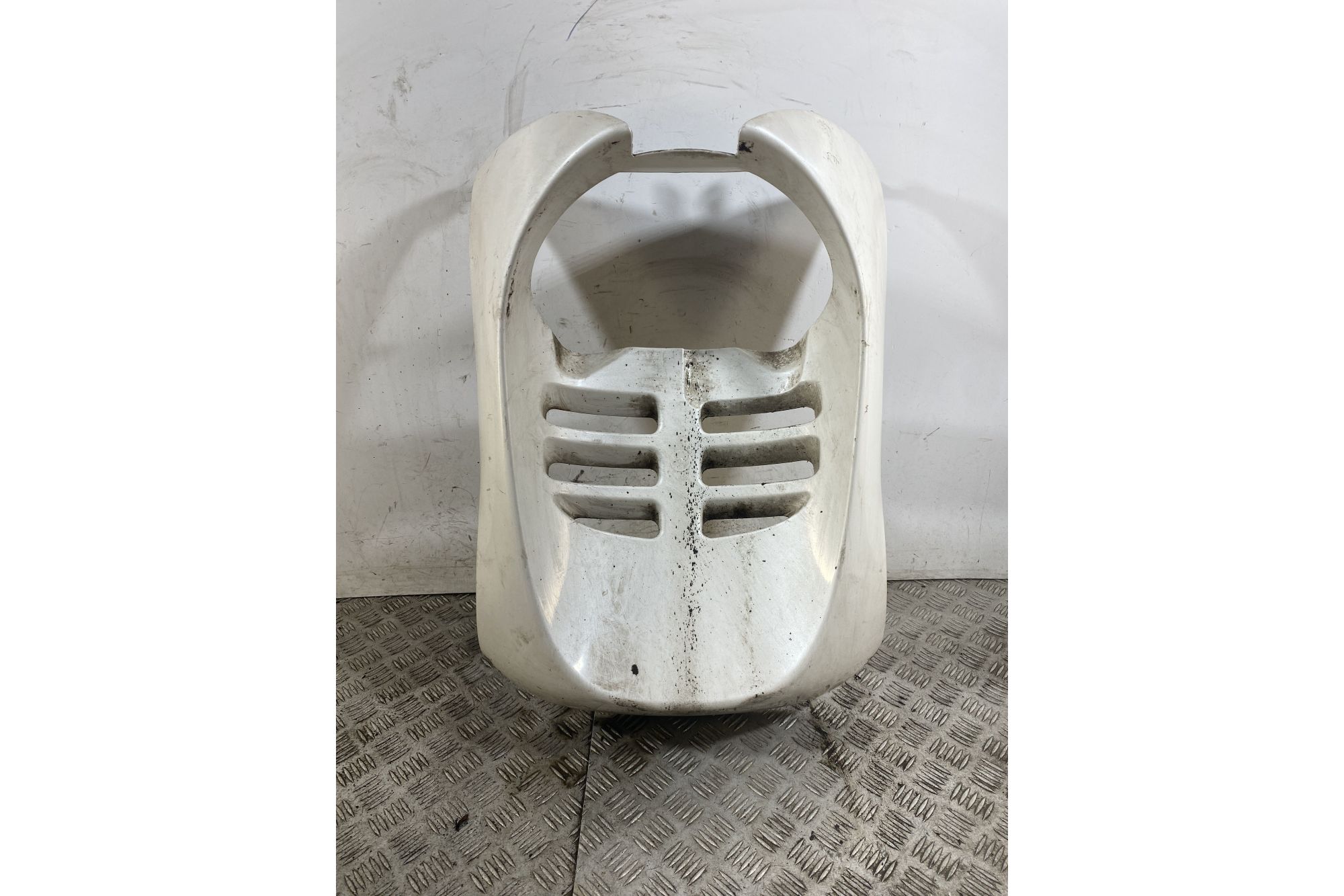 Carena Scudo Anteriore Honda Chiocciola @ 150 dal 2000 al 2006  1747390298417