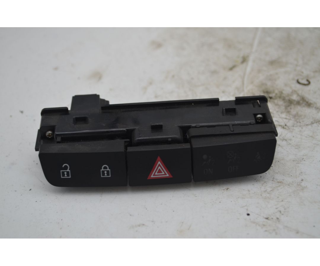 Pulsantiera Quattro Frecce Opel Insignia A Dal 2008 al 2017 Cod 13324594 1747399442781 Pulsantiera Quattro Frecce Opel Insignia A Dal 2008 al 2017 Cod 13324594 1747399442781