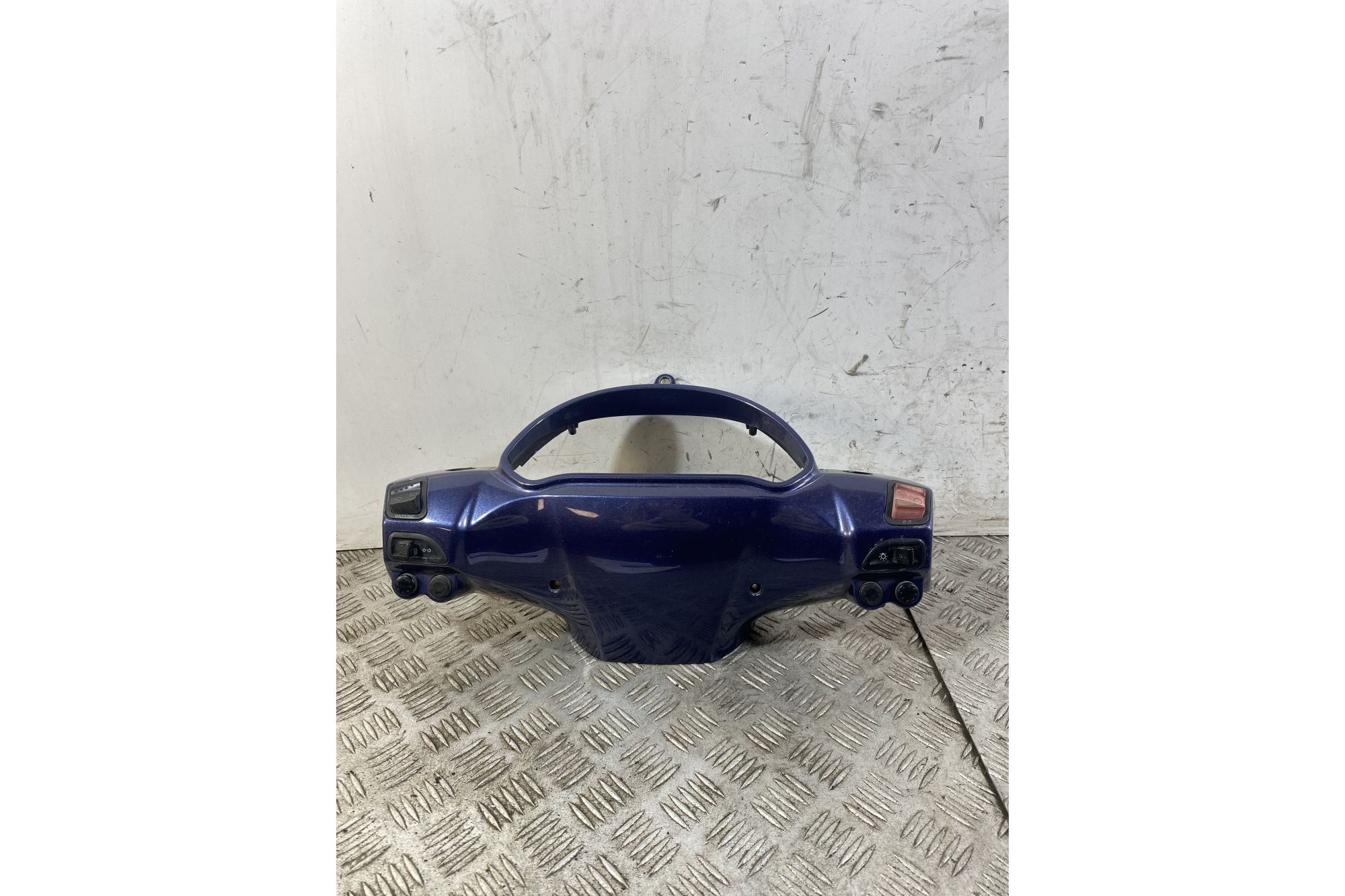 Carena Portastrumentazione Piaggio Beverly 500 dal 2002 al 2006  1747403332299