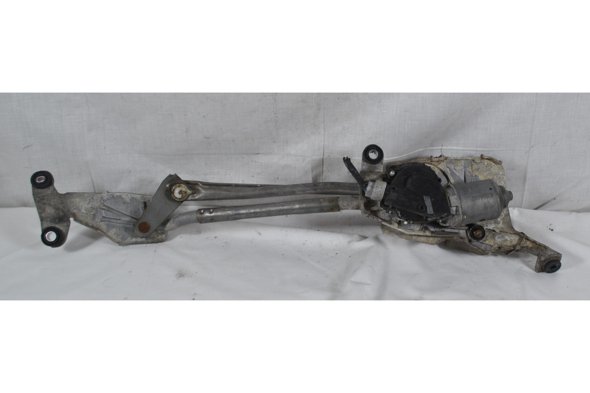 Motorino tergicristalli anteriore Jeep Cherokee Dal 2002 al 2007 cod.54504411  1621852119536