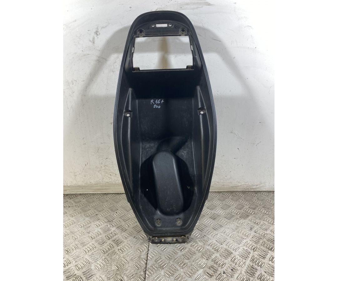 Carena Vano Sottosella Kymco Agility 200 R16 Plus dal 2016 in poi 1747649865735 Carena Vano Sottosella Kymco Agility 200 R16 Plus dal 2016 in poi 1747649865735