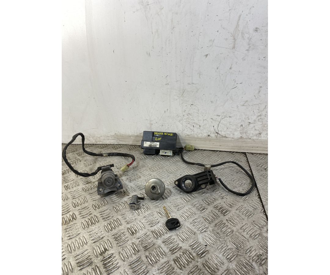 Kit Chiave Honda Silver Wing 400 / 600 Dal 2001 al 2009 COD 38770-MEF-D01 1747650143150 Kit Chiave Honda Silver Wing 400 / 600 Dal 2001 al 2009 COD 38770-MEF-D01 1747650143150