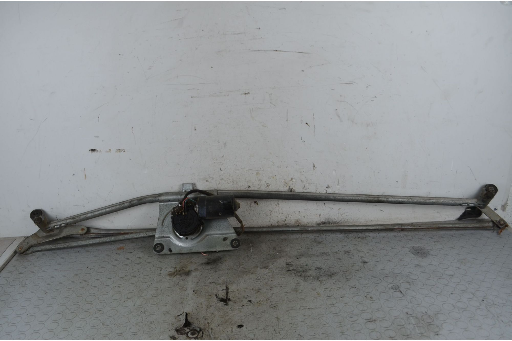Motorino tergicristallo anteriore Citroen Xsara Picasso Dal 1999 al 2010 Cod 3397020704  1747726783679