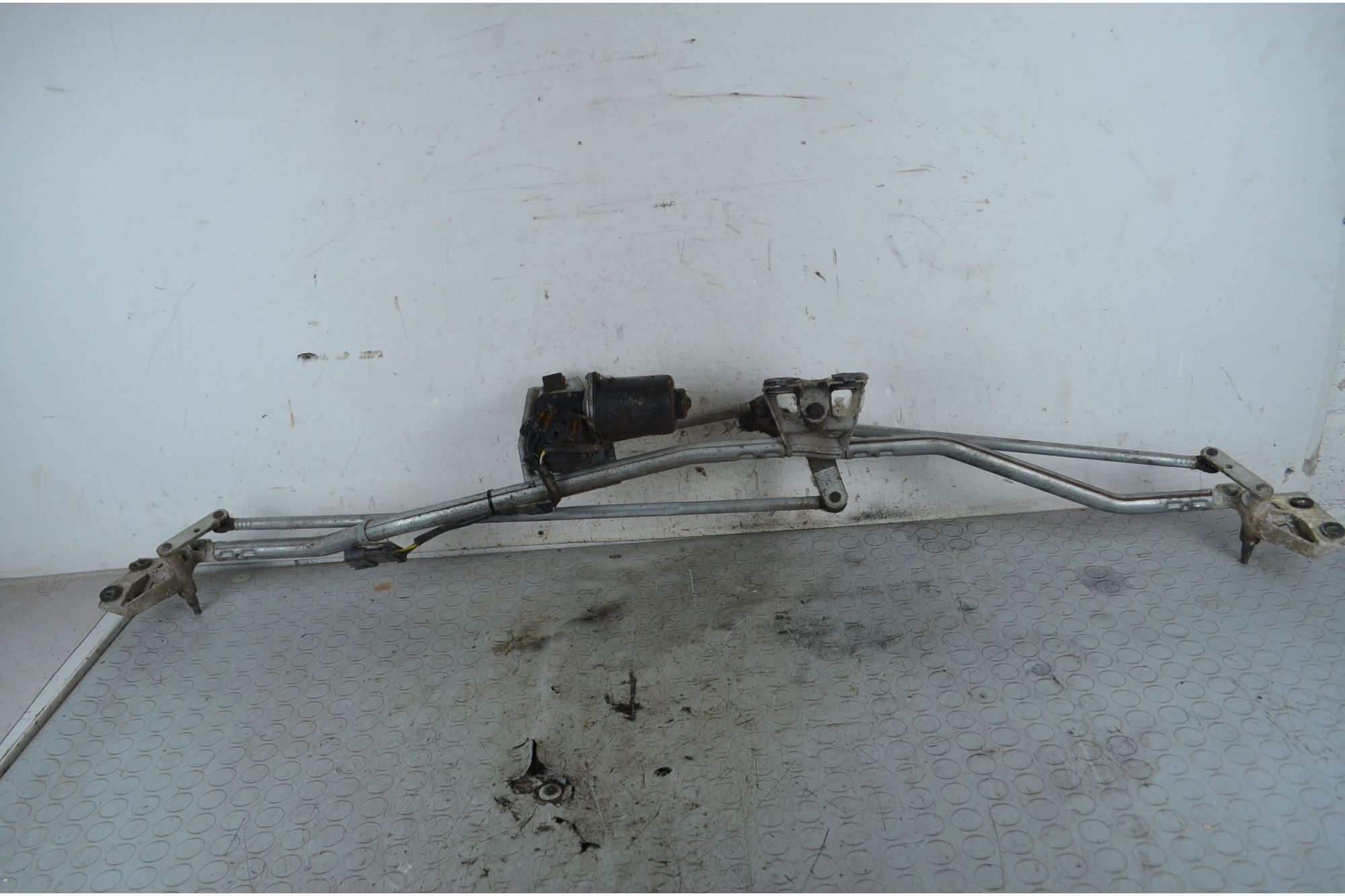 Motorino tergicristallo anteriore Opel Meriva A Dal 2003 al 2010 Cod 93390344  1747735420732