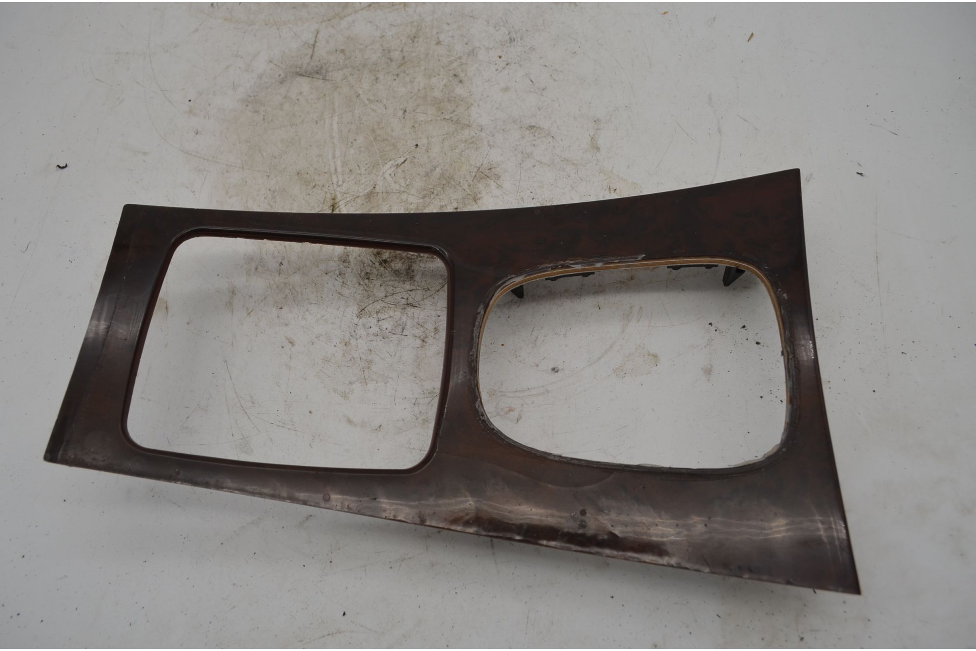 Modanatura consolle centrale leva cambio Mercedes Classe C W203 Dal 2000 al 2007 Cod A2036805439  1747743131842