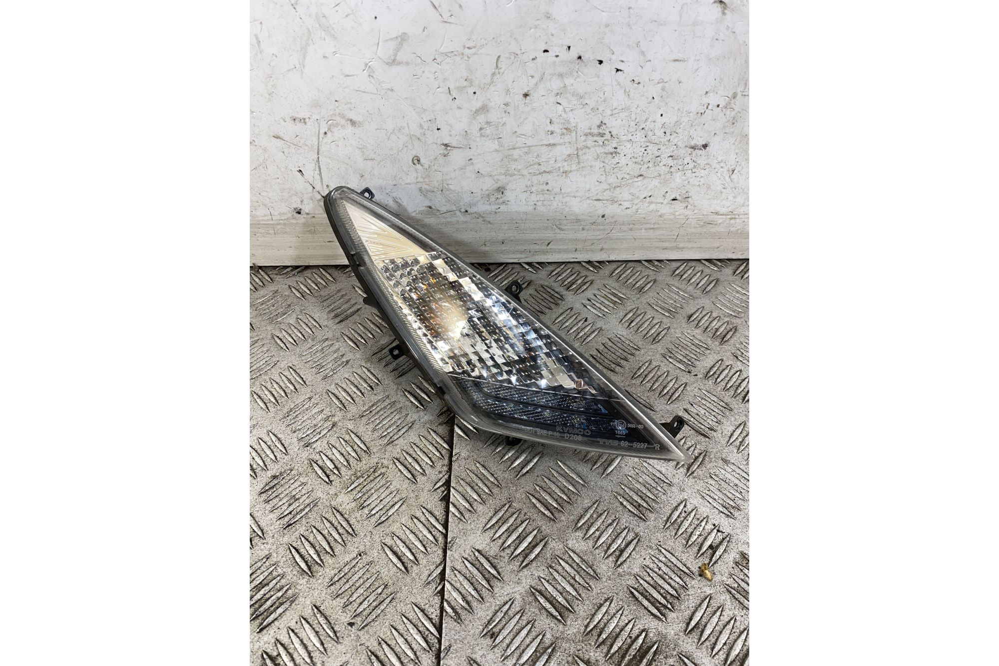 Freccia Anteriore Destra Dx Kymco People GT 300 Dal 2010 al 2017  1747750056480