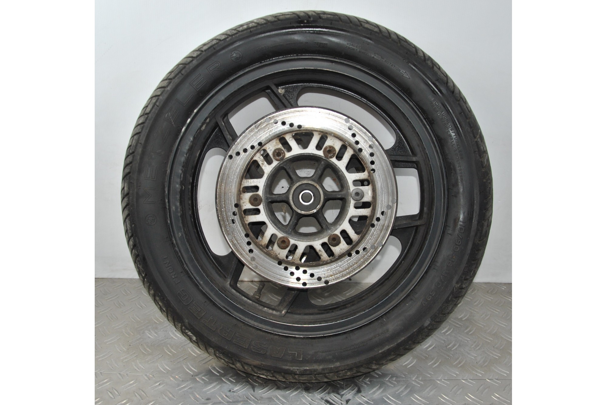 Cerchio Anteriore Kawasaki GPZ 600 R dal 1985 al 1987  1621865877355