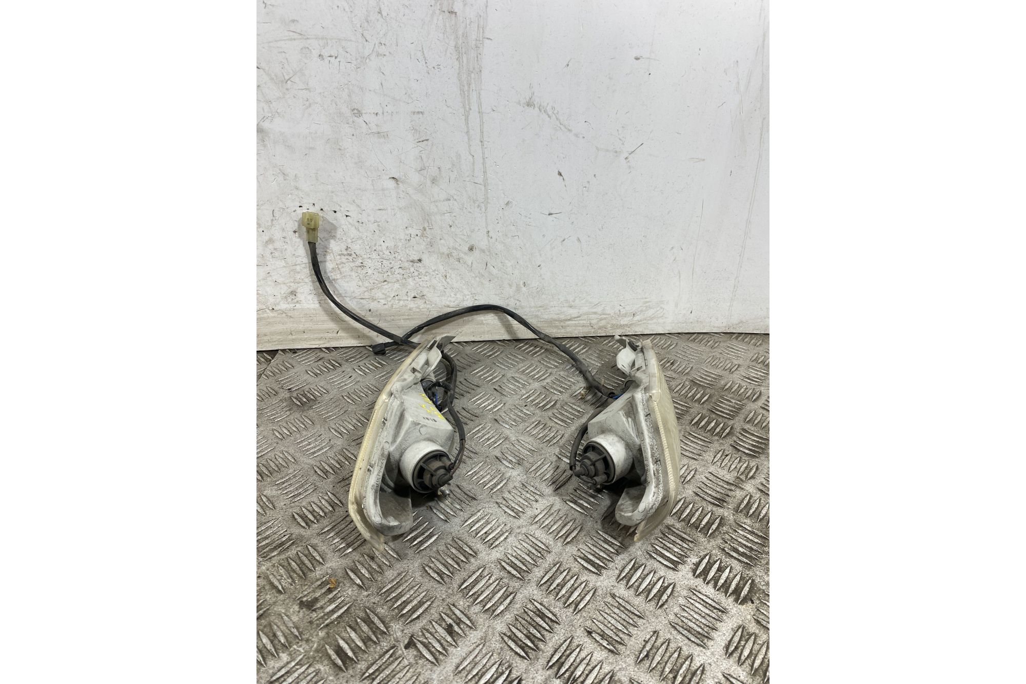 Coppia Frecce Anteriori Yamaha Majesty 400 dal 2004 al 2008  1747811658561