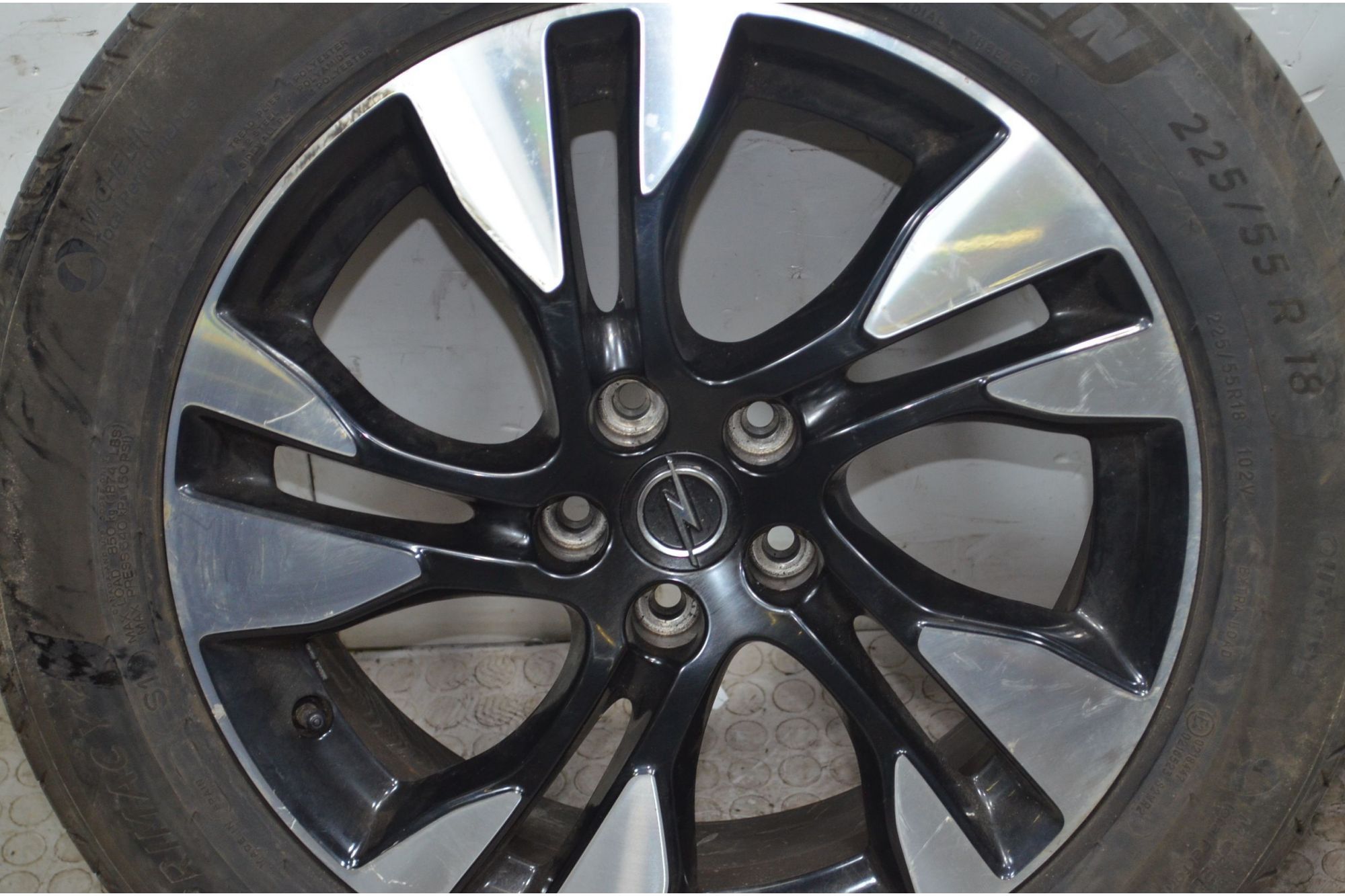 Cerchio e gomma Opel Crossland X  Dal 2020 in poi 225 55 R18  1747813069853