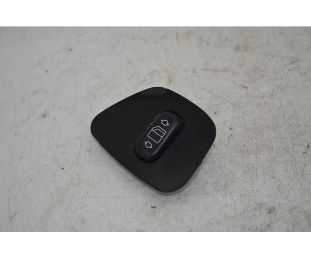 Pulsantiera alzacristallo posteriore SX Mercedes Classe E W210 Dal 1995 al 2002 Cod 534240 1747824189212 Pulsantiera alzacristallo posteriore SX Mercedes Classe E W210 Dal 1995 al 2002 Cod 534240 1747824189212