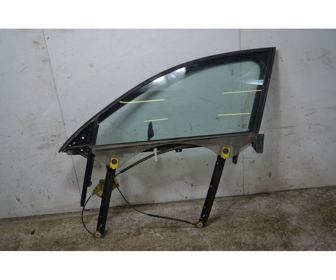 Vetro Scendente Ante SX + Macchinetta Alzacristalli Audi A6 C6 Dal 2004 al 2012 Cod 4F0837629 1747903851740 Vetro Scendente Ante SX + Macchinetta Alzacristalli Audi A6 C6 Dal 2004 al 2012 Cod 4F0837629 1747903851740