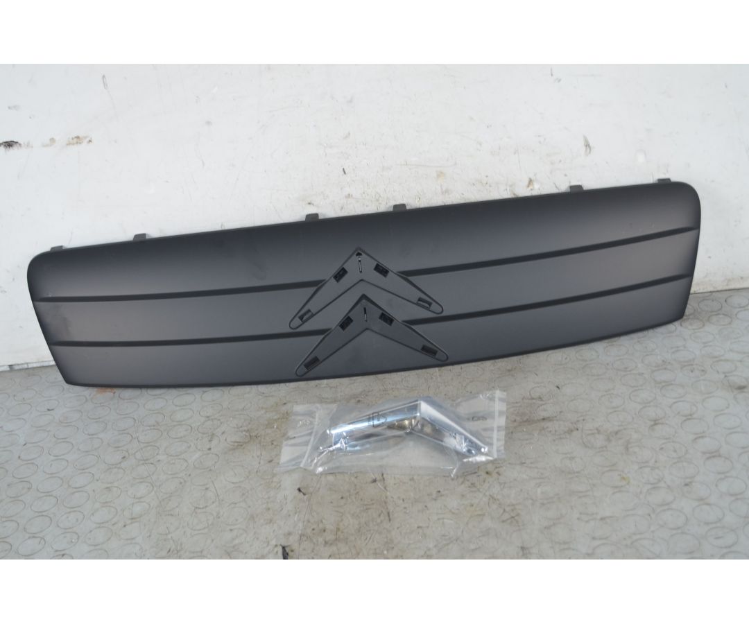 Griglia Anteriore Citroen C2 Dal 2003 al 2007 Cod 1858316016 1747984136279 Griglia Anteriore Citroen C2 Dal 2003 al 2007 Cod 1858316016 1747984136279