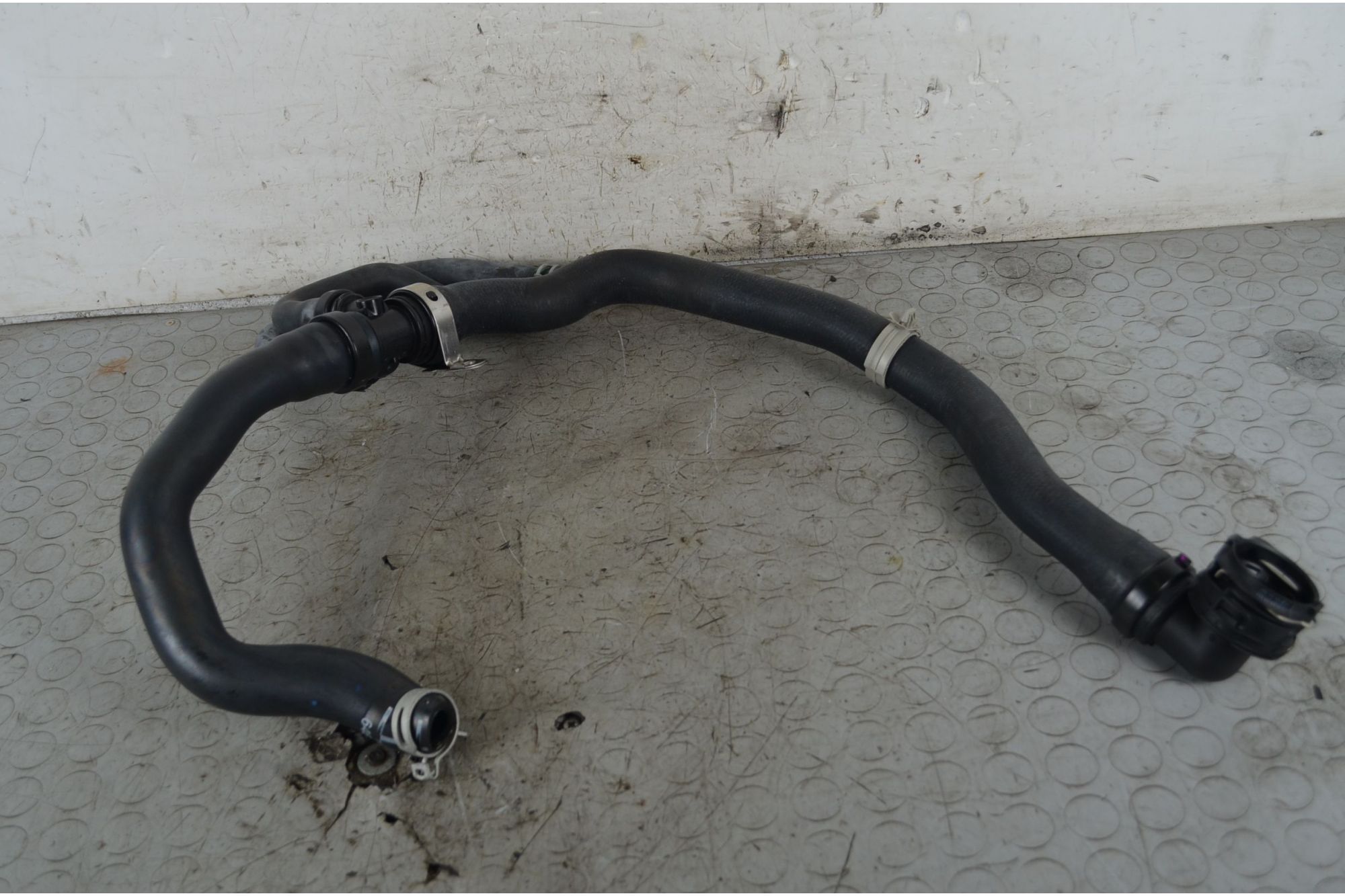 Tubo Radiatore Peugeot 5008 II Dal 2017 al 2024 Cod 9816364680  1747985125715