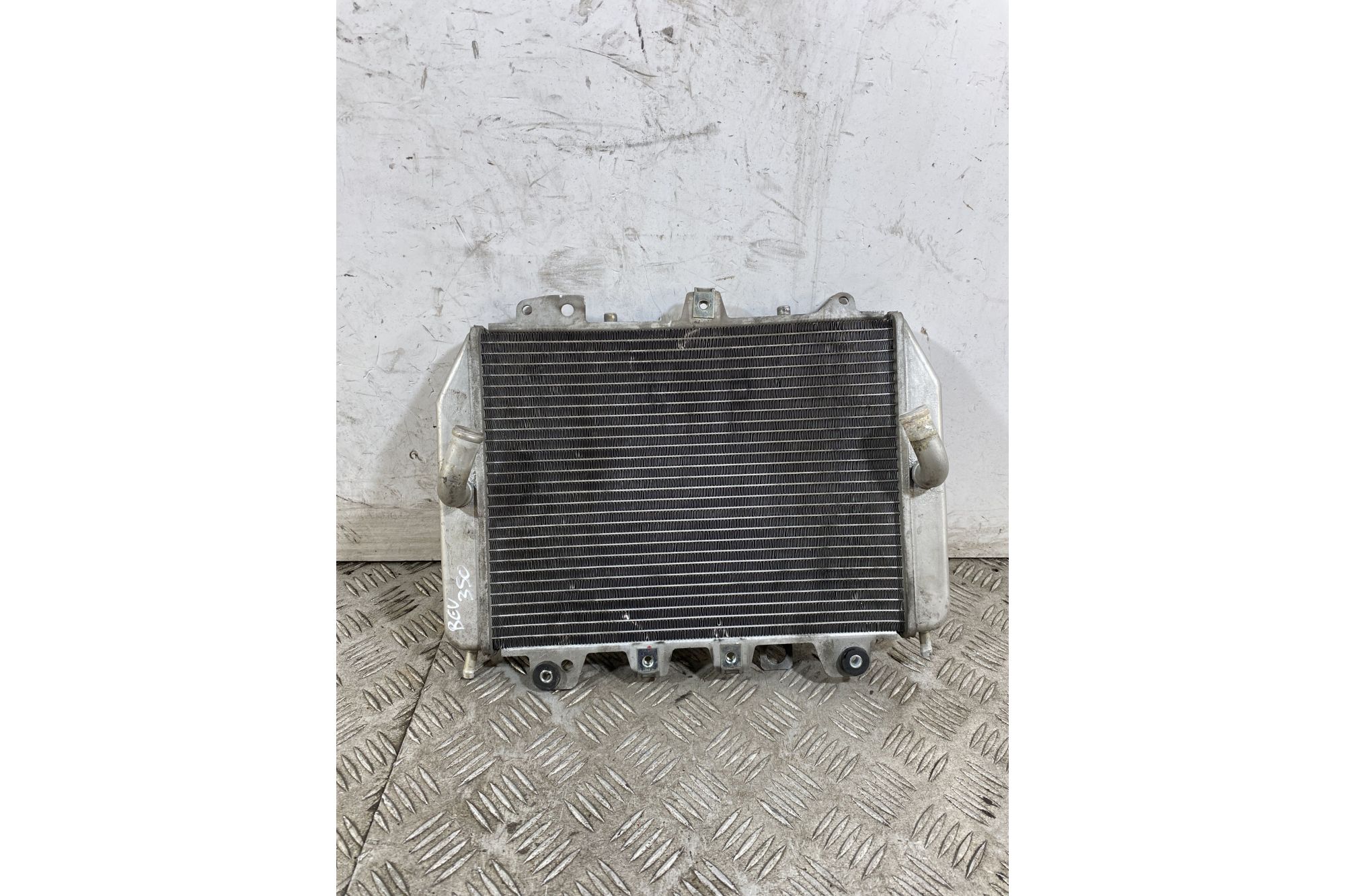 Radiatore Piaggio Beverly 350 dal 2011 al 2018  1748004489764