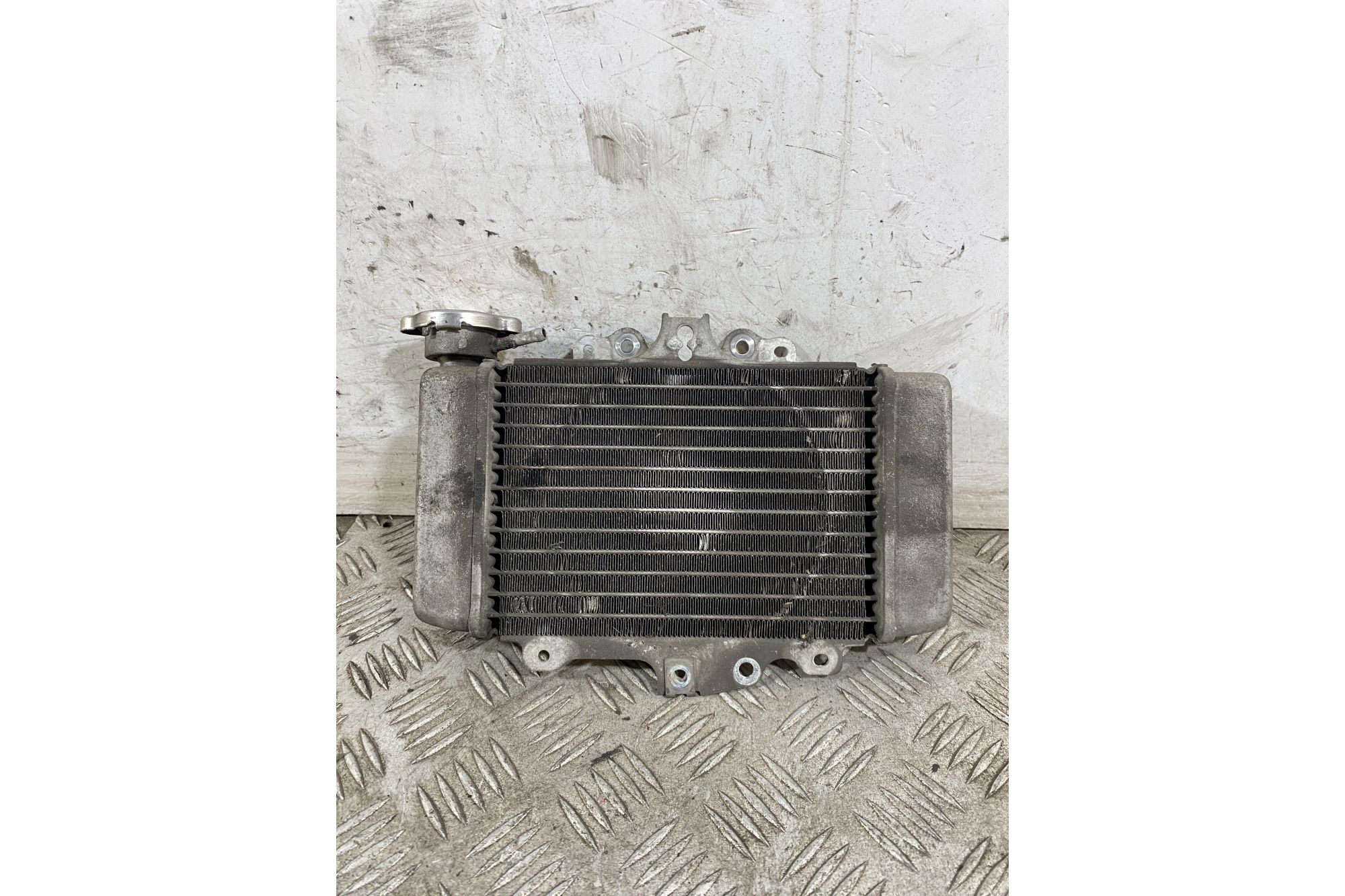 Radiatore Honda PS 150ie dal 2006 al 2012  1748008410733