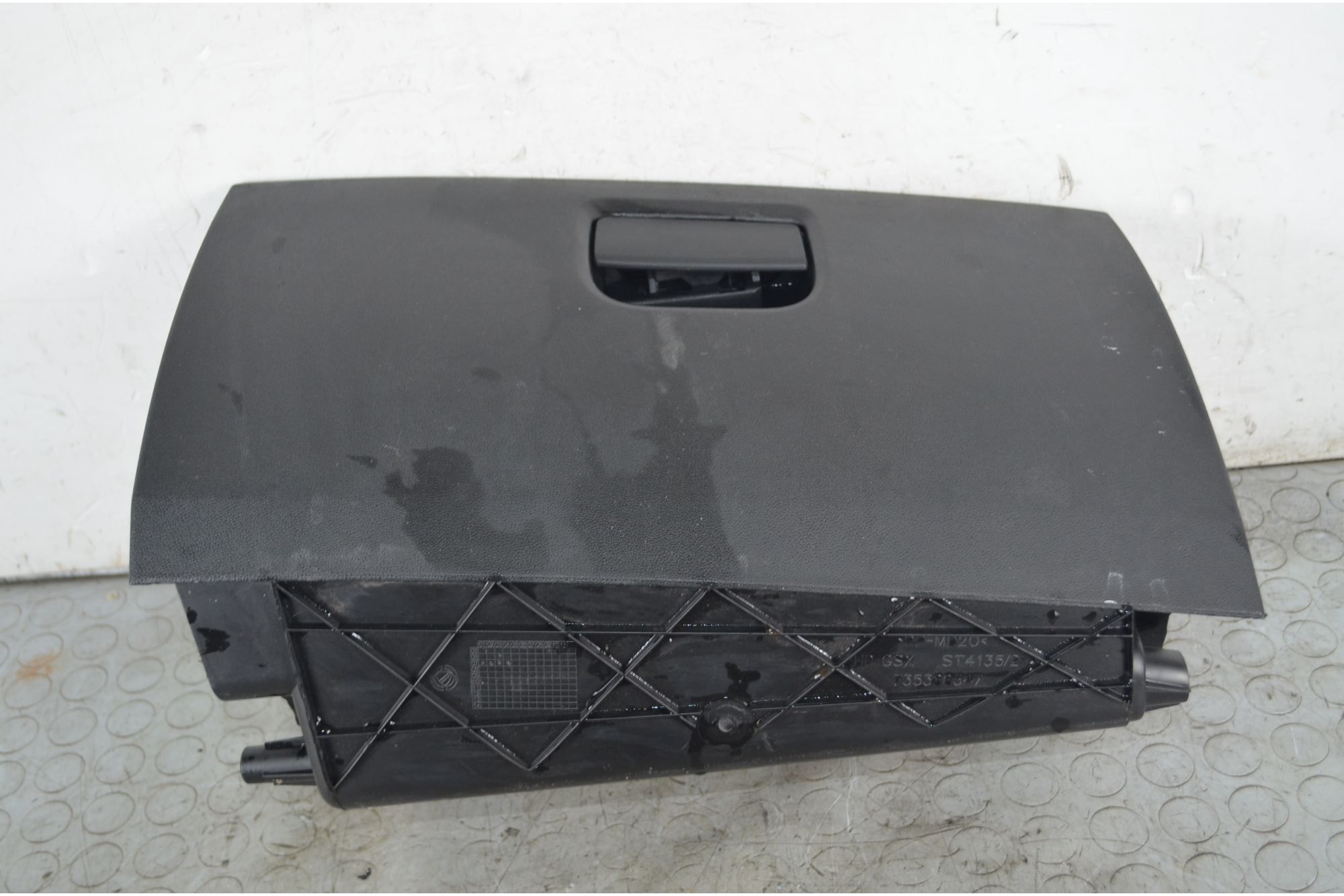 Vano Portaoggetti Fiat Grande Punto Dal 2005 al 2018 Cod 735386347  1748243794193