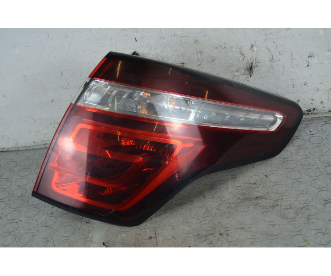 Fanale Stop Posteriore DX Esterno Citroen C4 Picasso Dal 2006 al 2013 Cod 6351LQ 1748248010984 Fanale Stop Posteriore DX Esterno Citroen C4 Picasso Dal 2006 al 2013 Cod 6351LQ 1748248010984