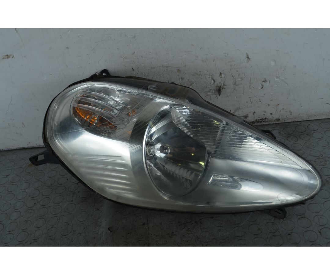 Faro Anteriore DX Fiat Grande Punto Dal 2005 al 2018 Cod 51701594 1748256054079 Faro Anteriore DX Fiat Grande Punto Dal 2005 al 2018 Cod 51701594 1748256054079