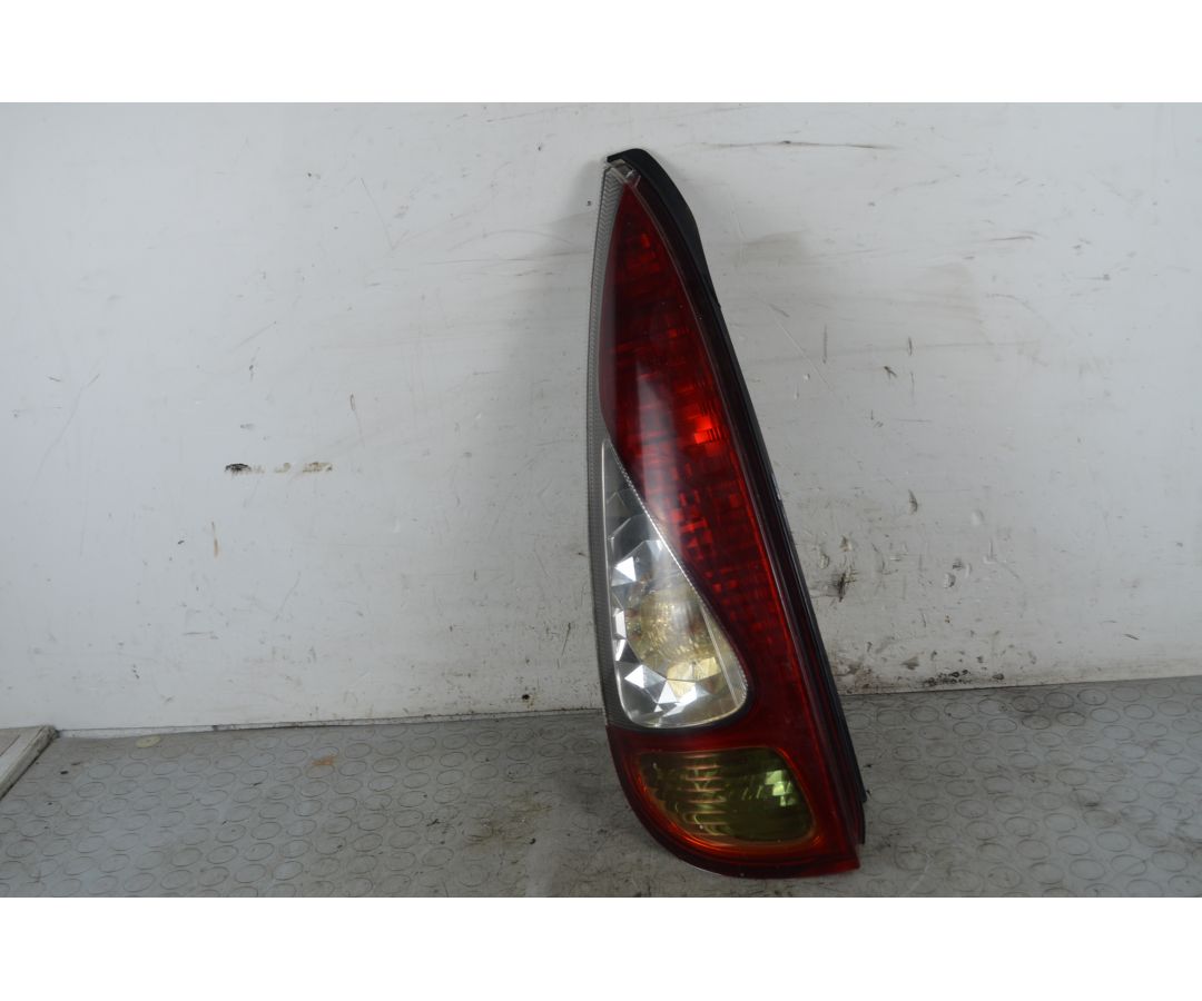 Fanale Stop Posteriore SX Toyota Yaris Verso Dal 2003 al 2007 Cod 8156052330 1748261309980 Fanale Stop Posteriore SX Toyota Yaris Verso Dal 2003 al 2007 Cod 8156052330 1748261309980