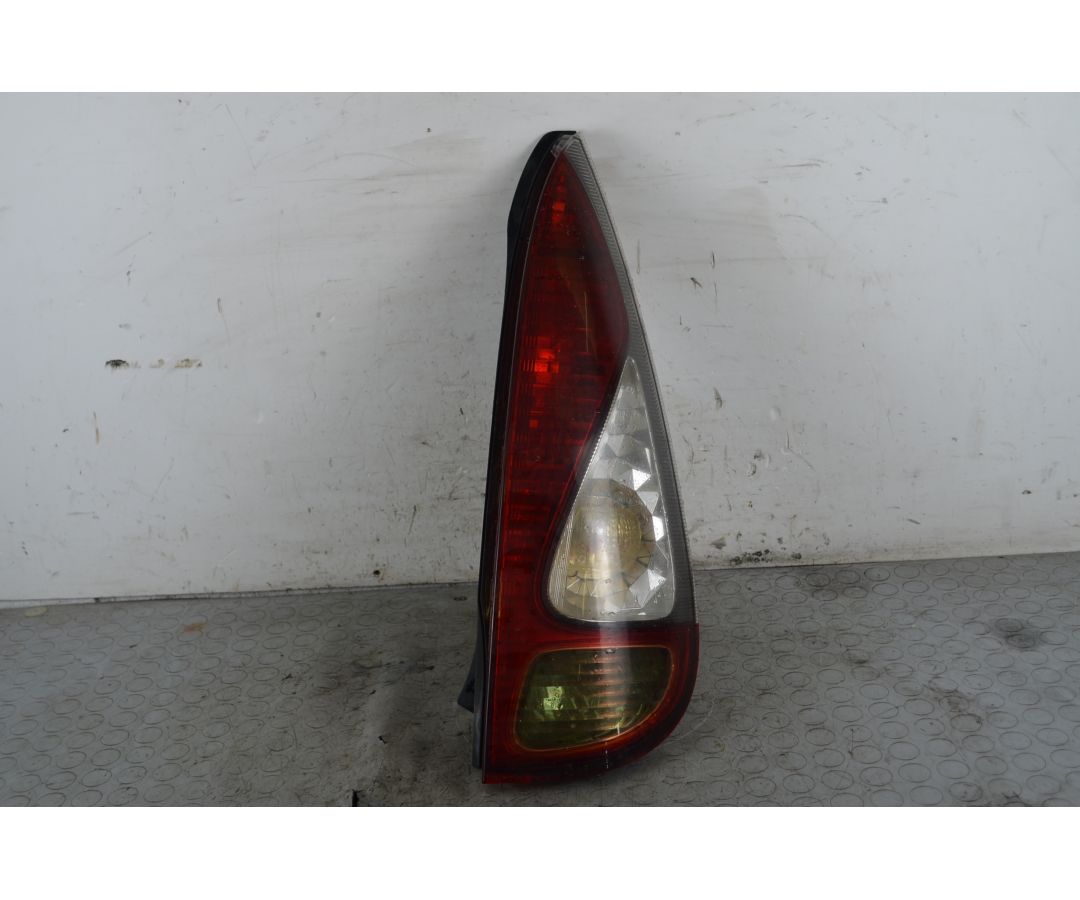 Fanale Stop Posteriore DX Toyota Yaris Verso Dal 2003 al 2007 Cod 8155052351 1748330956336 Fanale Stop Posteriore DX Toyota Yaris Verso Dal 2003 al 2007 Cod 8155052351 1748330956336
