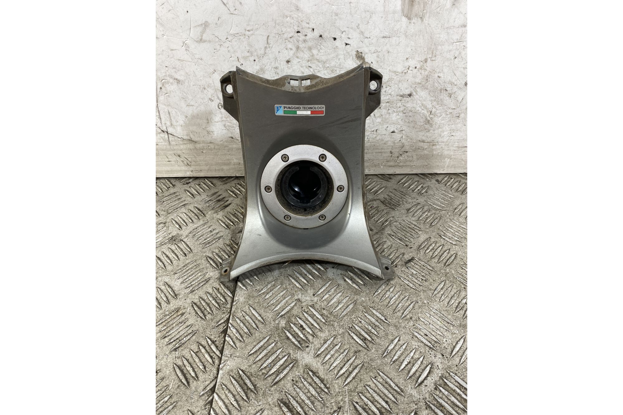 Carena Sportello tappo Benzina Piaggio Beverly 350 dal 2011 al 2018  1748335379024