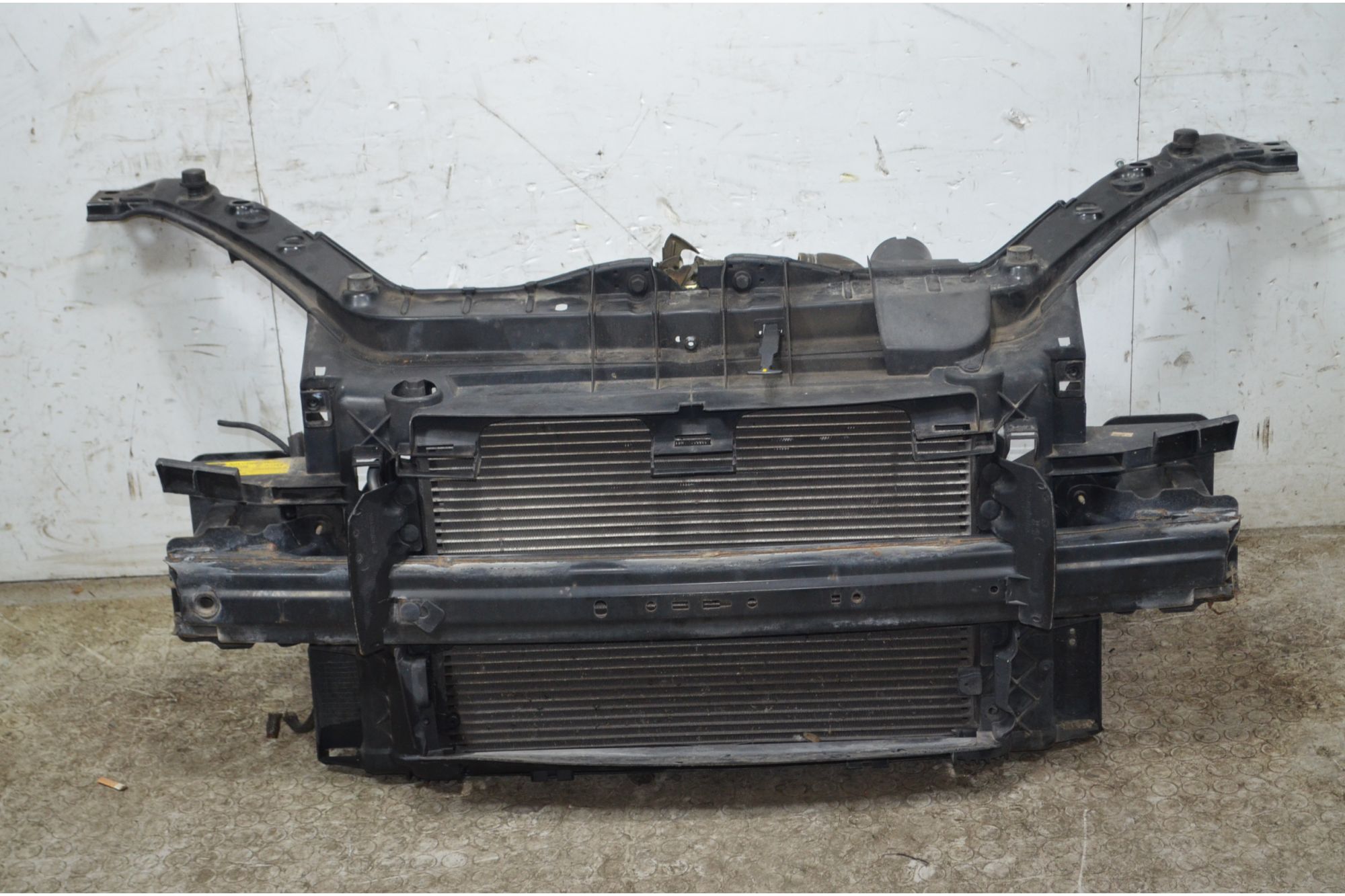 Ossatura Calandra con Radiatore Ford Fiesta V Dal 2002 al 2008 Cod 4S6H8C607AB  1748346977936